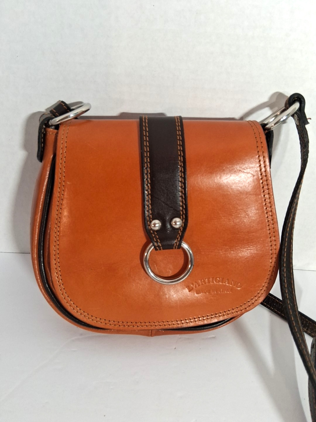 L’Artigiano Made In Italy Leather Brown Crossbody Bag , Vintage Saddle Style