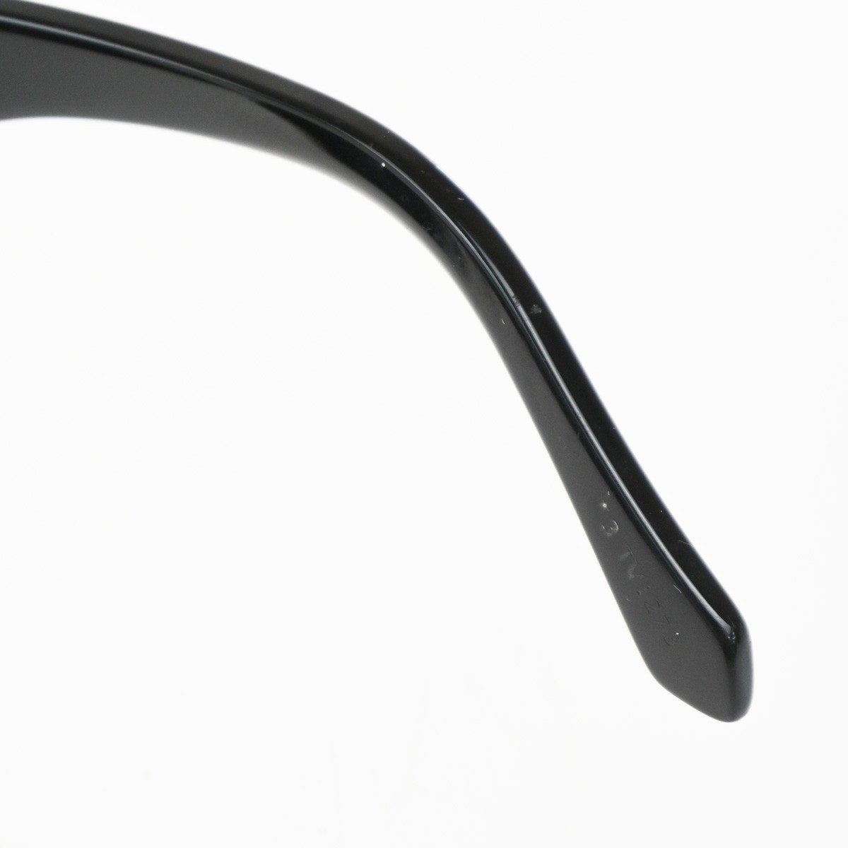 LOUIS VUITTON Escape Square Sunglasses Eye Wear Plastic Black GHW Z1496E 36EG390