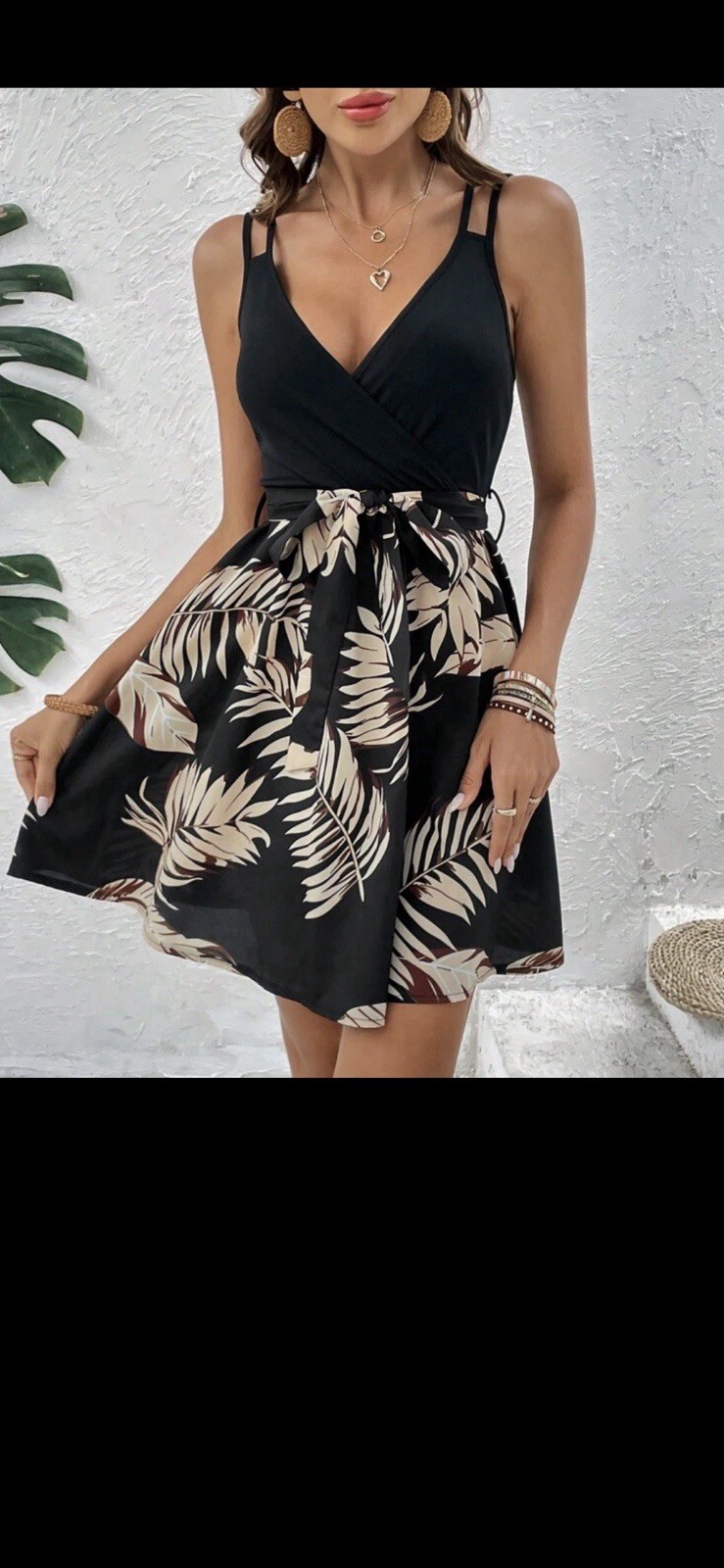 SHEIN Frenchy Leaf Print V-Neck Strappy Sleeveless Mini Sundress Black/Beige M