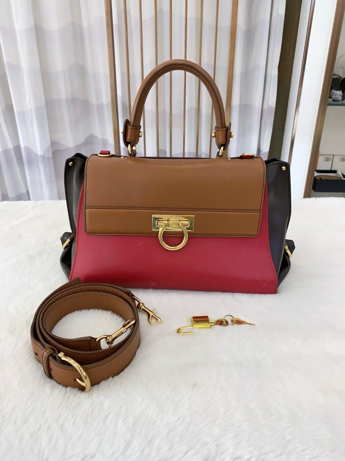 Authentic Salvatore Ferragamo Sofia Smooth Leather Top Handle Bag Brown, Red,