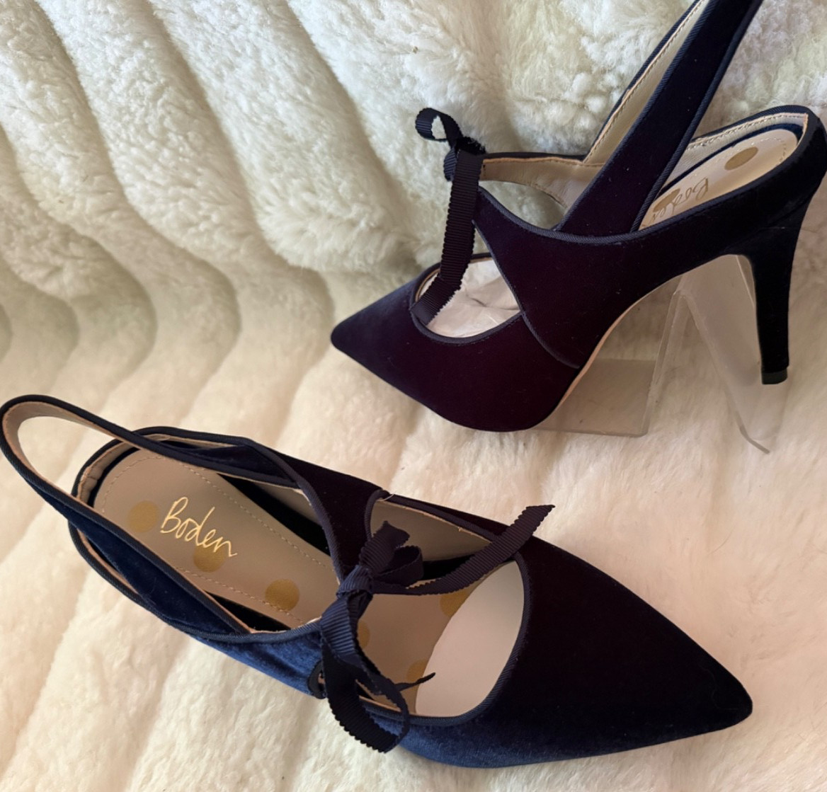 BODEN SIZE 38EU 7/7.5 Black Suede Covered Heel Slingback Stiletto Front Tie Bow