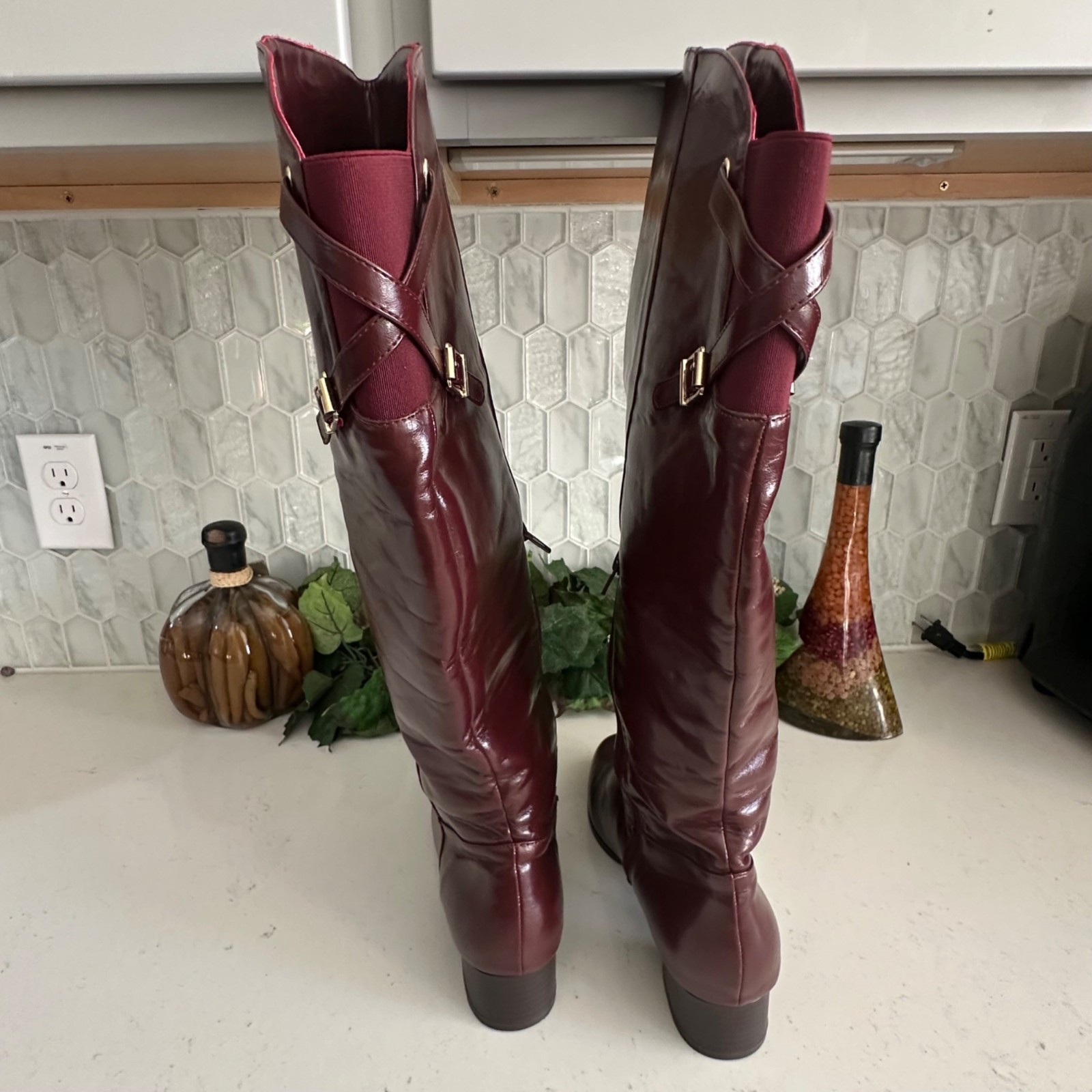 Boston Design Tall Wine Knee-High Boots 95M All Man Made Material