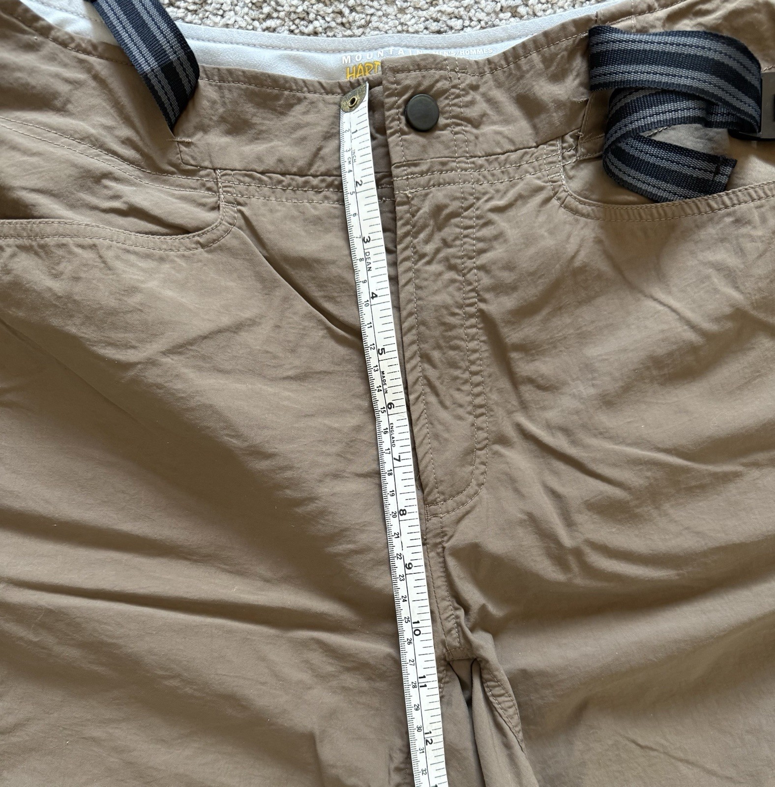 Mountain Hardwear Men’s Shorts Dark Khaki/Taupe Hiking Outdoor – Size Large