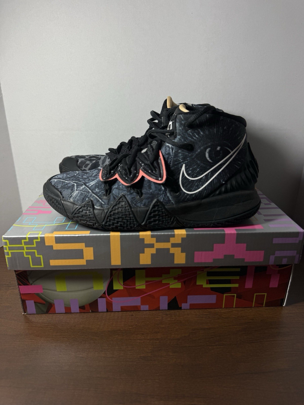 Size 5.5 – Nike Kybrid S2 What The