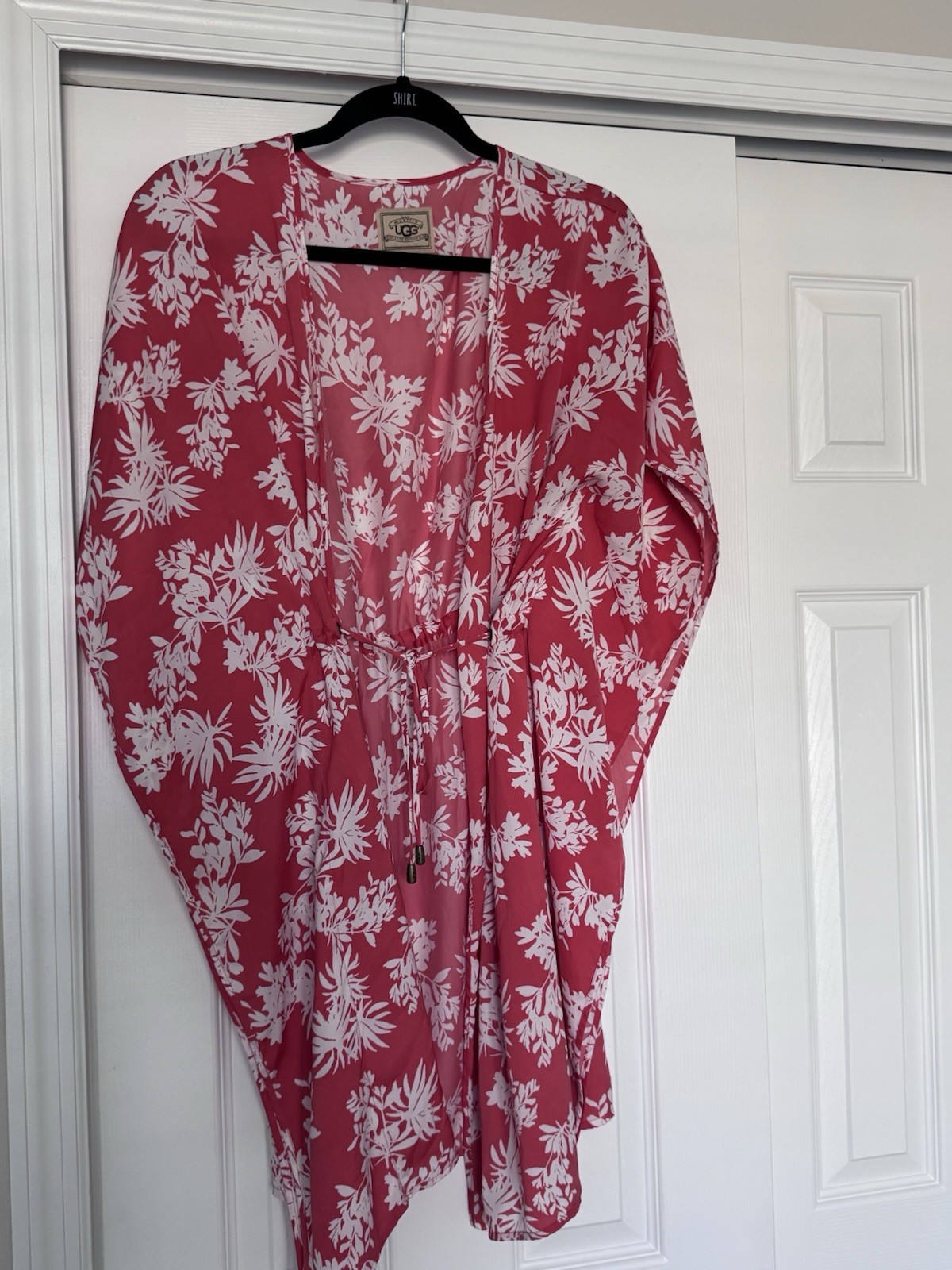 UGG Woman’s Wrap Size S