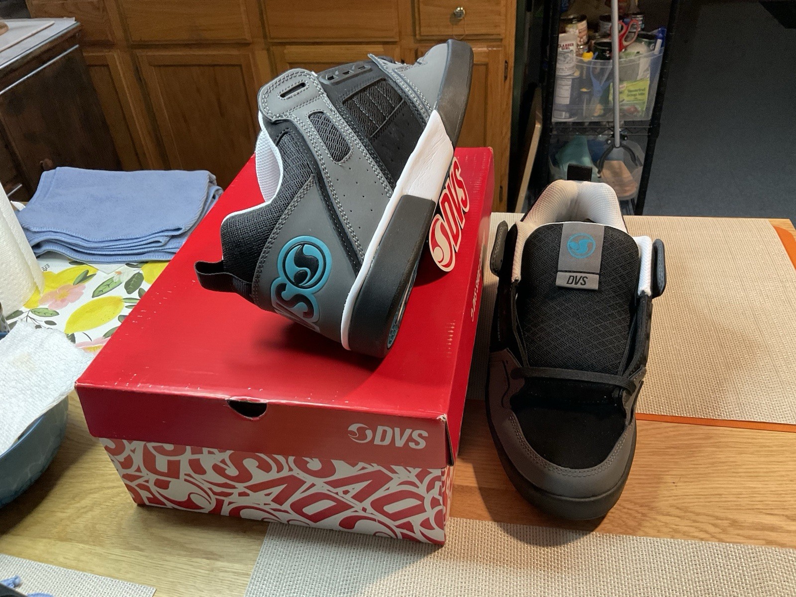 Brand New 11.5 DVS Comanche 2.0+ Style # DVF0000323 Pre-owned Skate Shoe