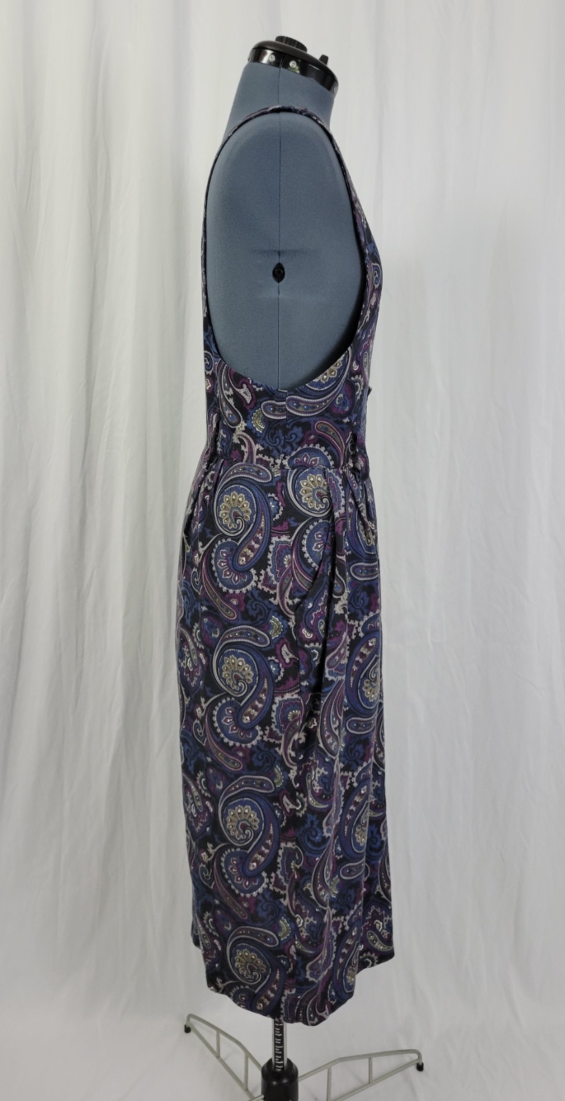 Vintage Outback Red Blue/Purple/Grey Paisley Jumper w Deep Neckline Size 8