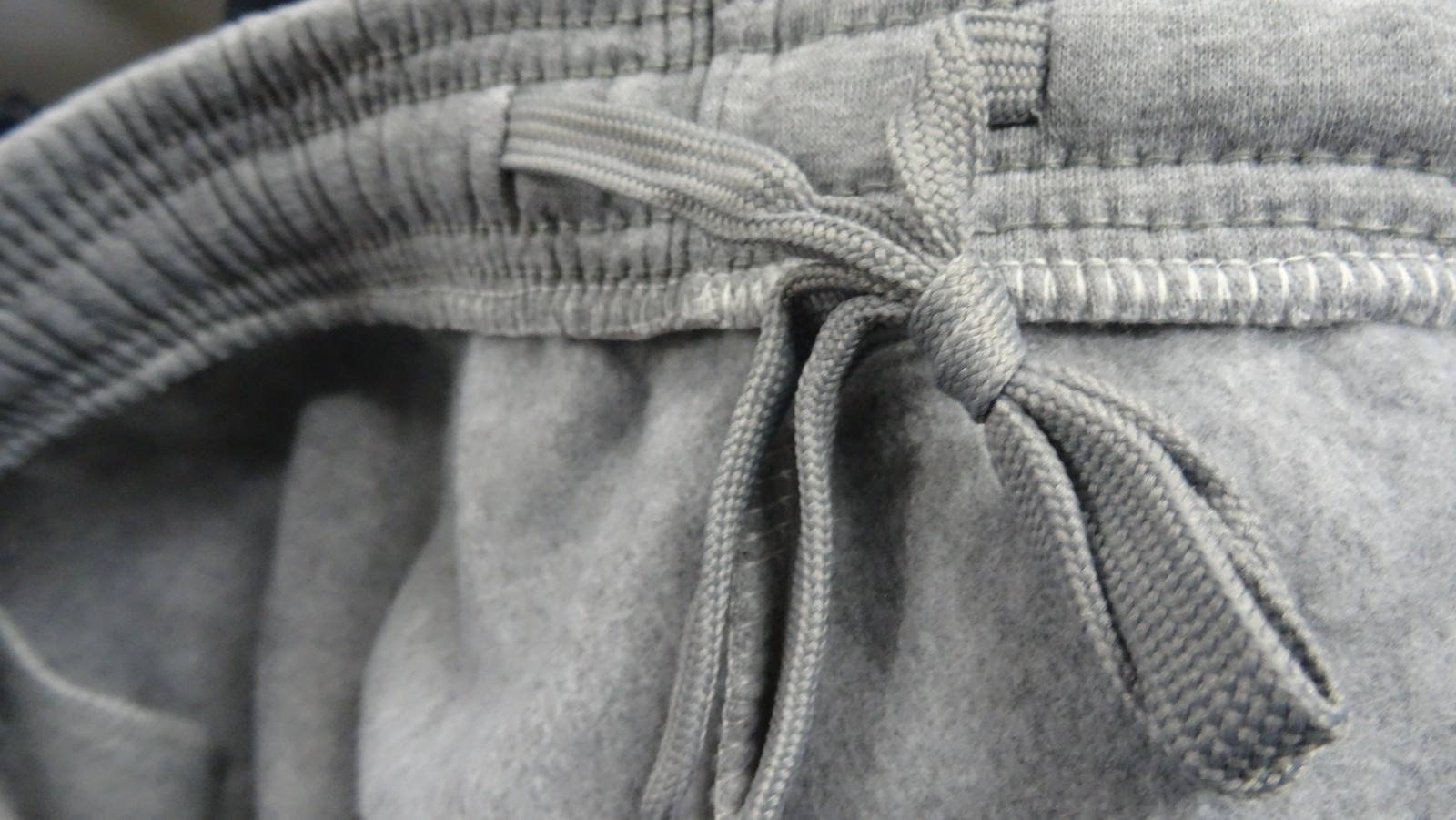 Ultra Performance Men’s Gray Joggers Size 2X . NWT SZ 36 x 32