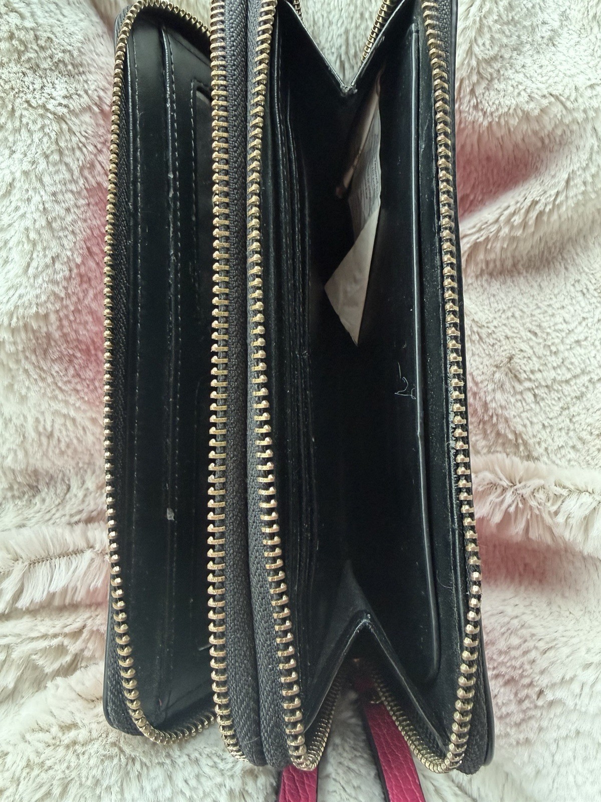 Mix No. 6 Women’s Pink Wallet 2 Zip Around Pockets Credit Card Slots Used