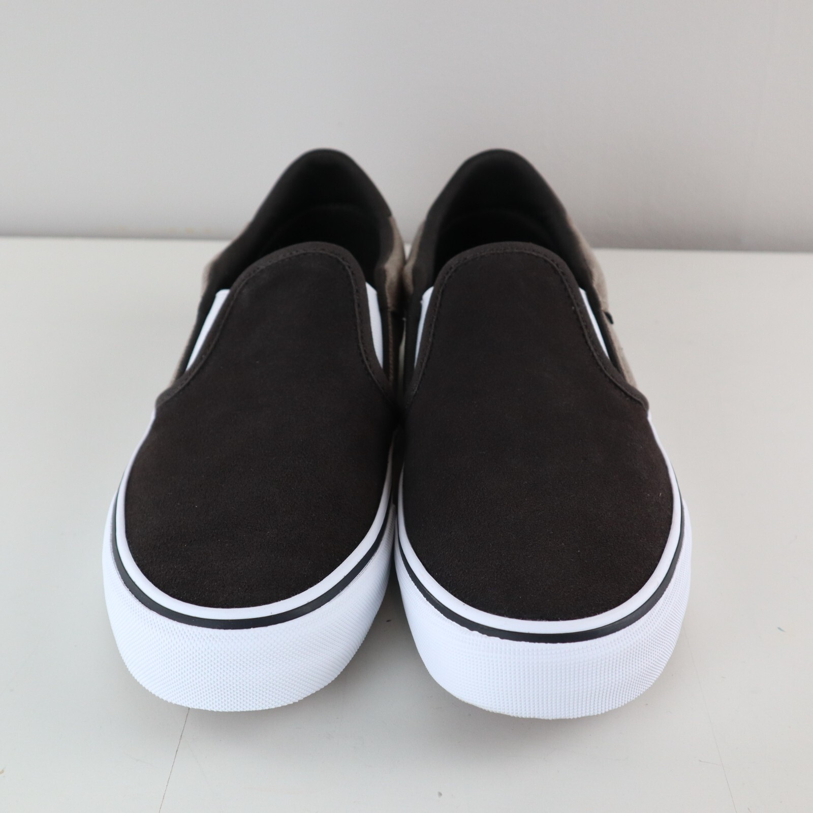 Vans Sneakers Mens 9 Brown Olive Asher Deluxe Cozy Knit Slip On Shoes Skate NEW