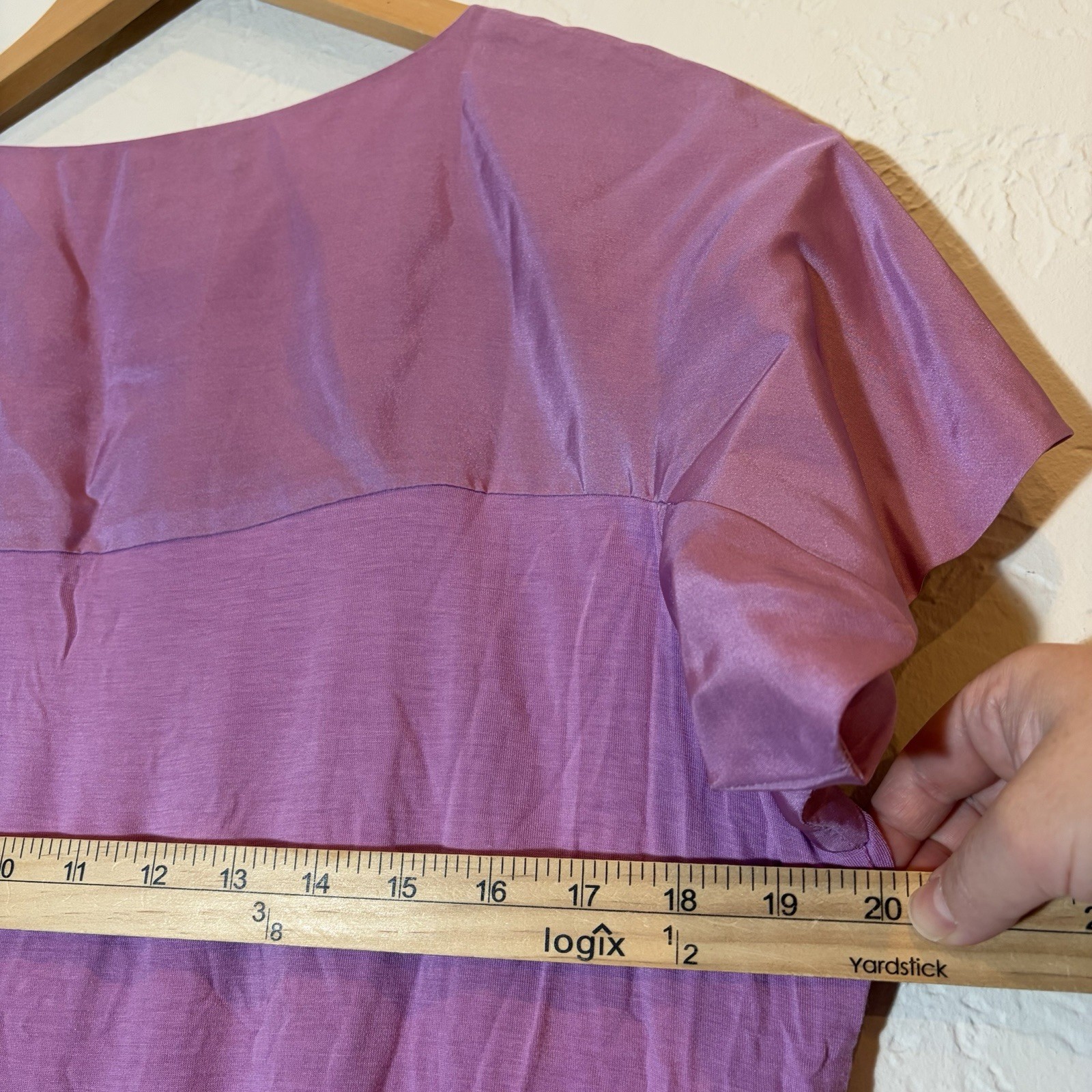 Sinclaire Women’s L Mauve Purple Silk Panel Stretch Short Sleeve Blouse Top