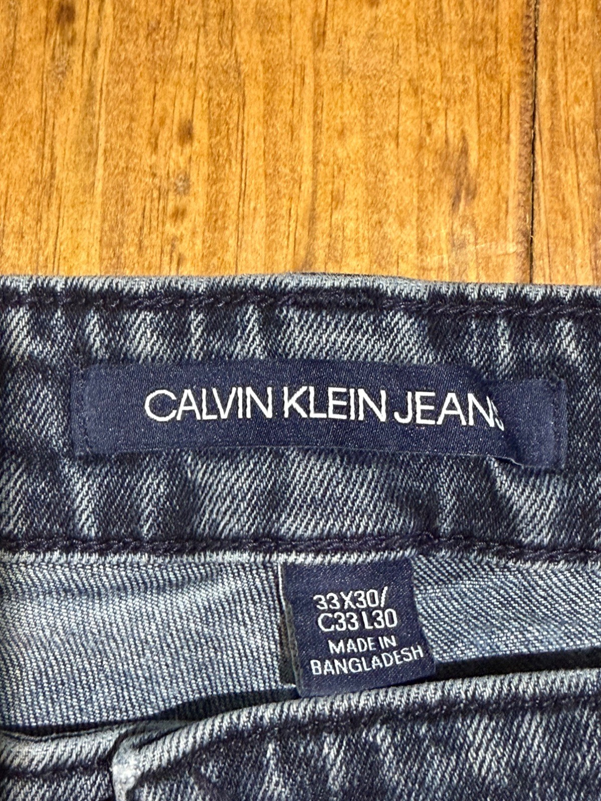CALVIN KLEIN MENS BLUE JEANS-CJK 056 RELAXED STRAIGHT FIT-SIZE 33 x 30