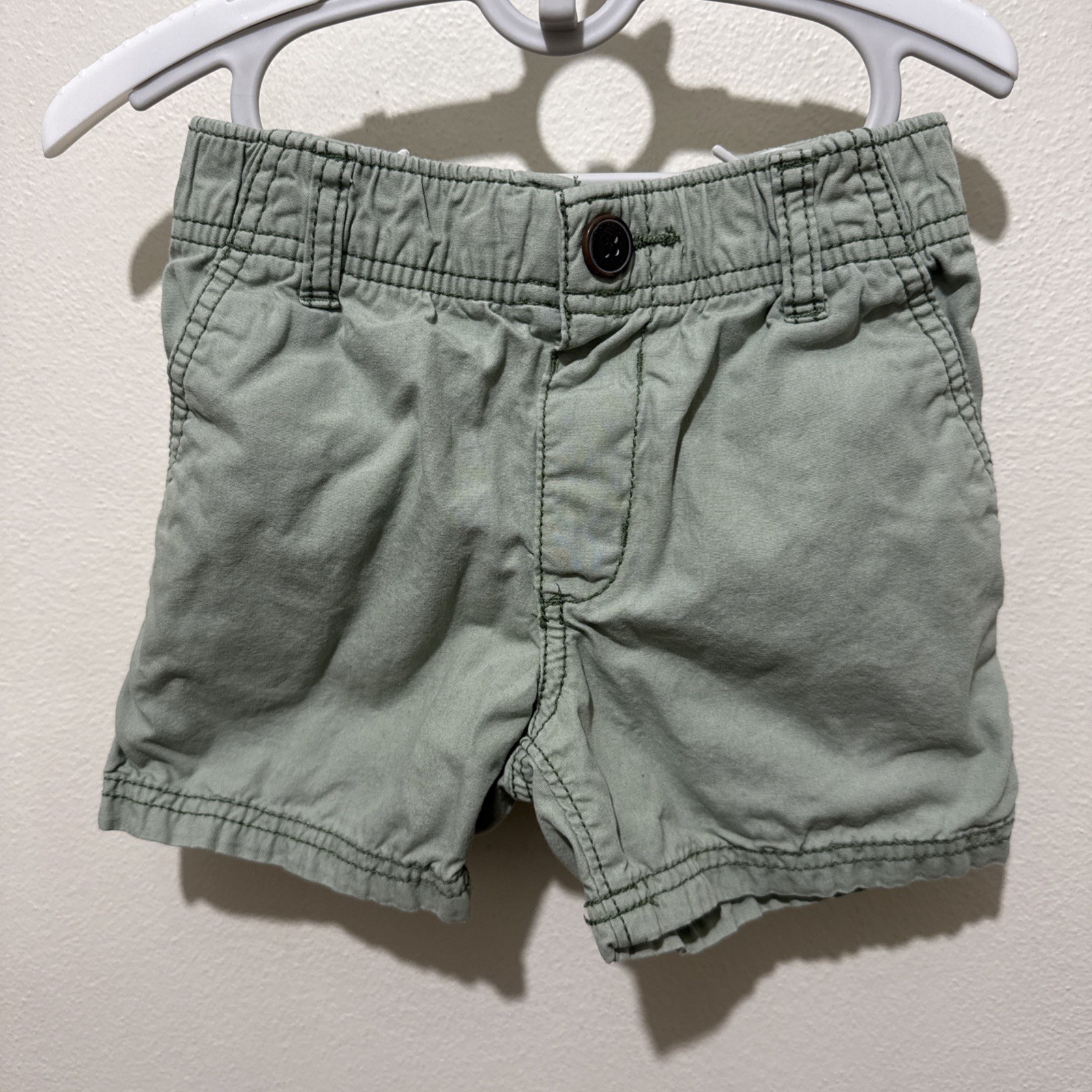 14 pants brands listed below , 2 sets and shorts boys size 3T