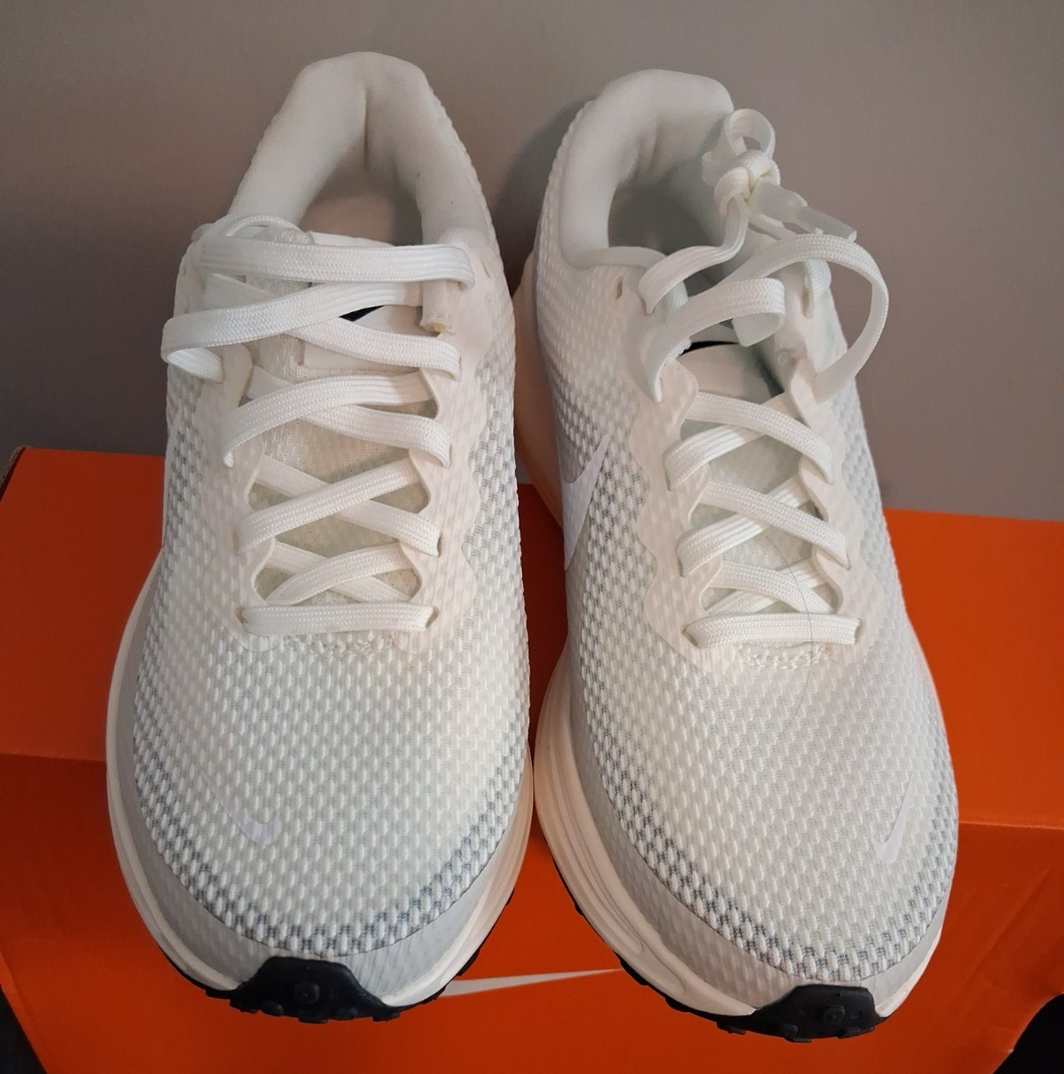 Nike Revolution 8 Sail Pale Ivory Womens run walk shoes sneakers – HJ8485-103
