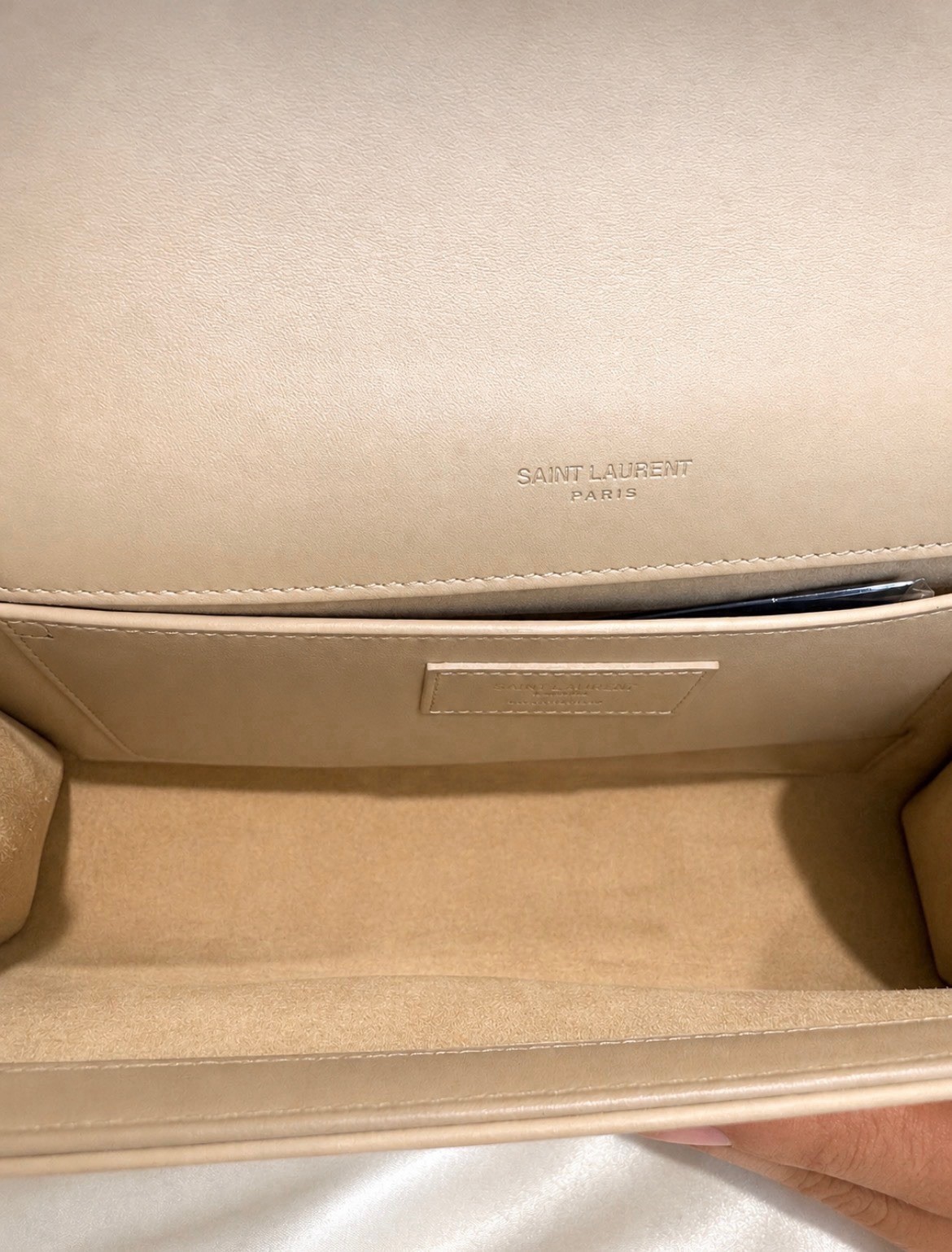 Authentic YSL – Saint Laurent Classic Monogram Crossbody Nude Leather