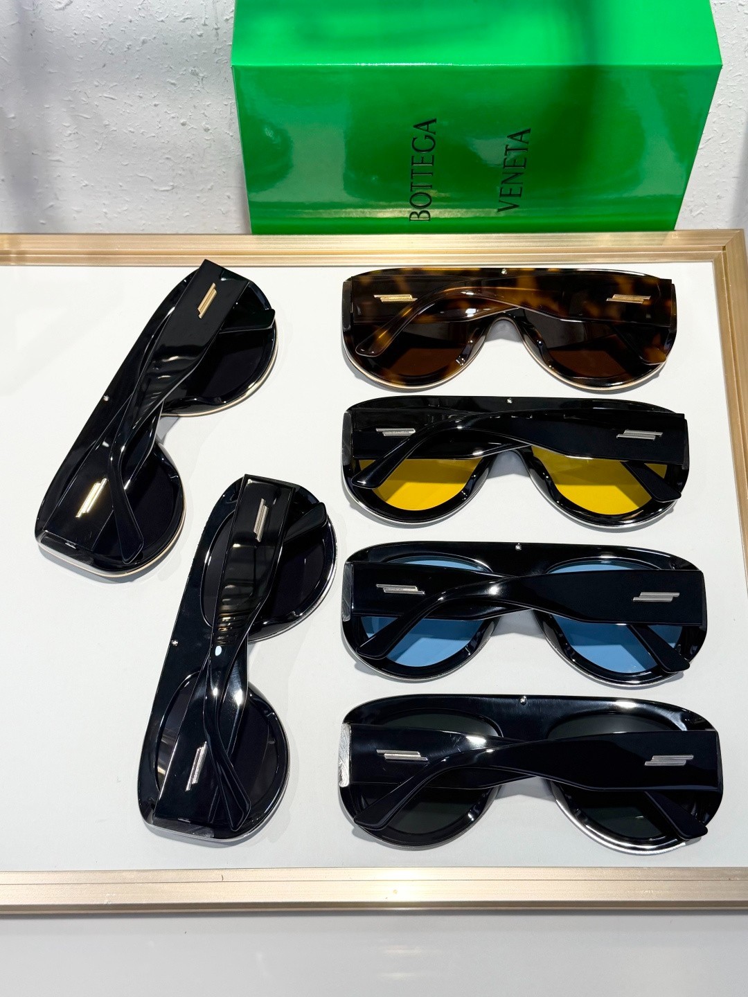 BOTTEGA VENETA MODEL：BV1362S Sunglasse SIZE:58口17-130