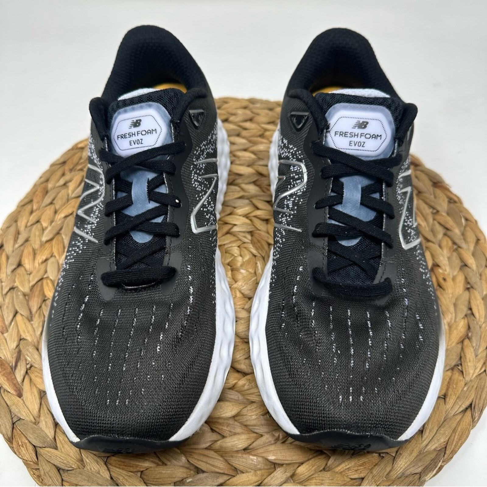 NEW BALANCE Fresh Foam EVOZ V2 Running Shoes Black White Size 8.5 Men, 10 Women
