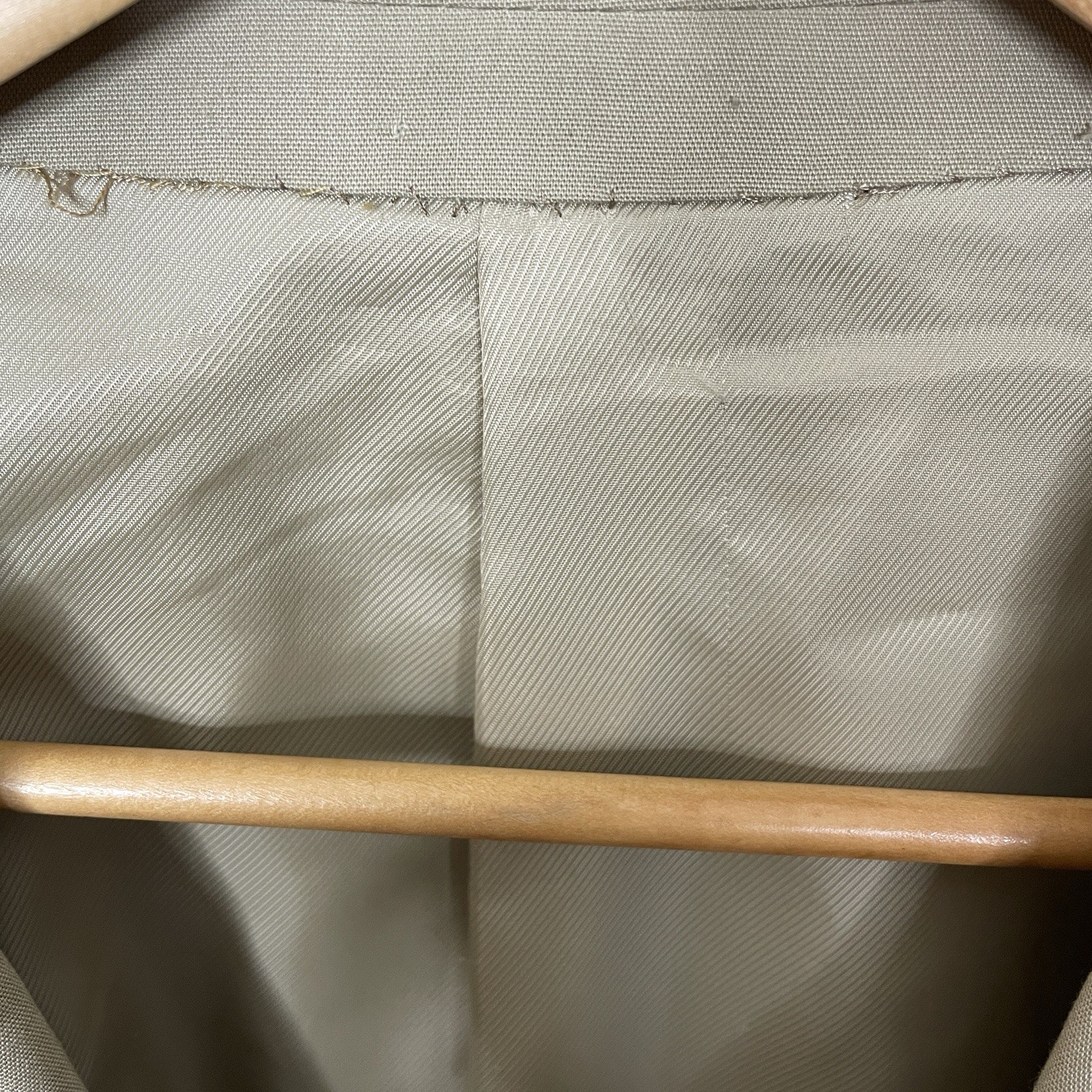 Haspel Blazer Jacket Mens 52R Beige Tan Cream Solid Wool Two Buttons