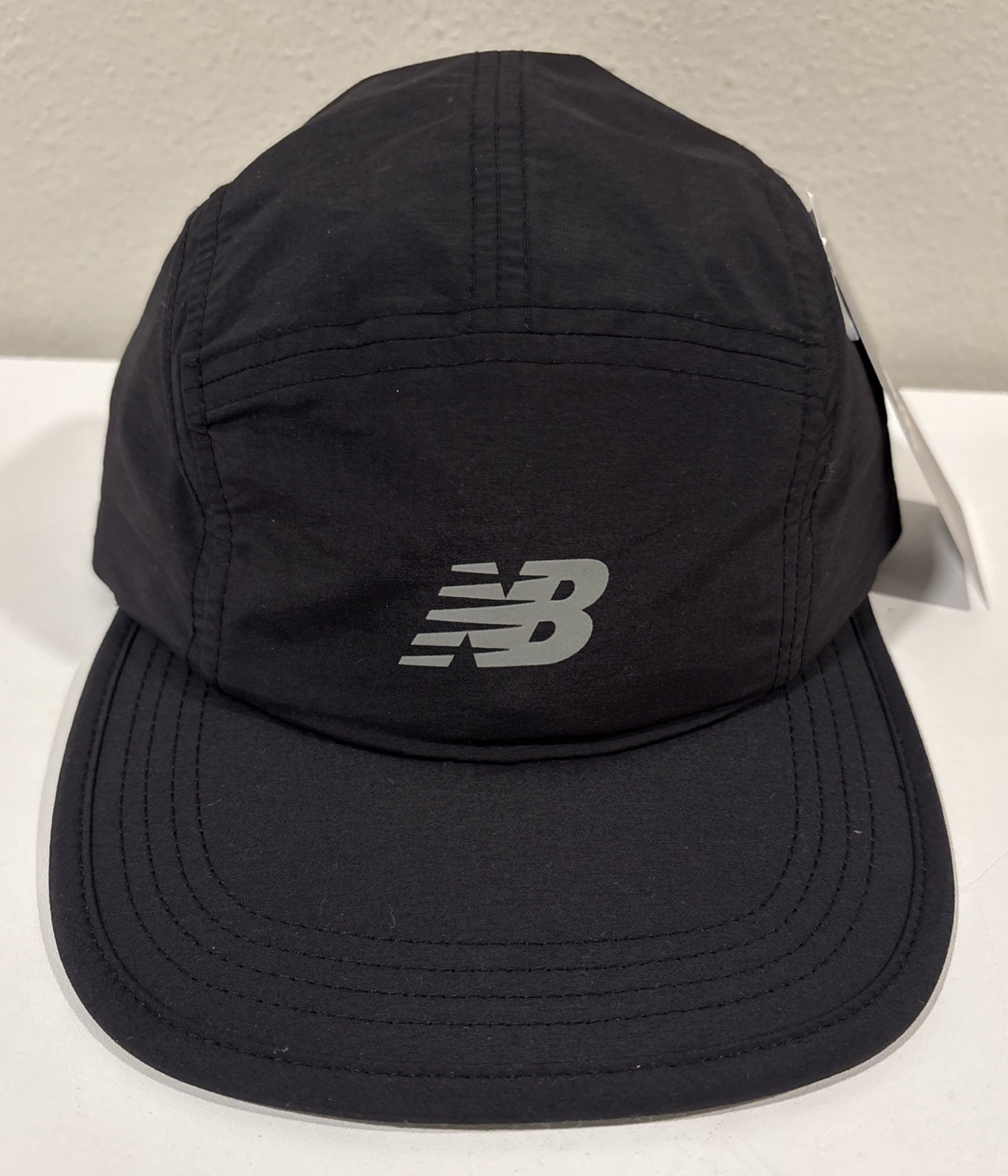 New Balance 5 Panel Nylon Running Hat Cap Black Adjustable Strap Reflective Logo