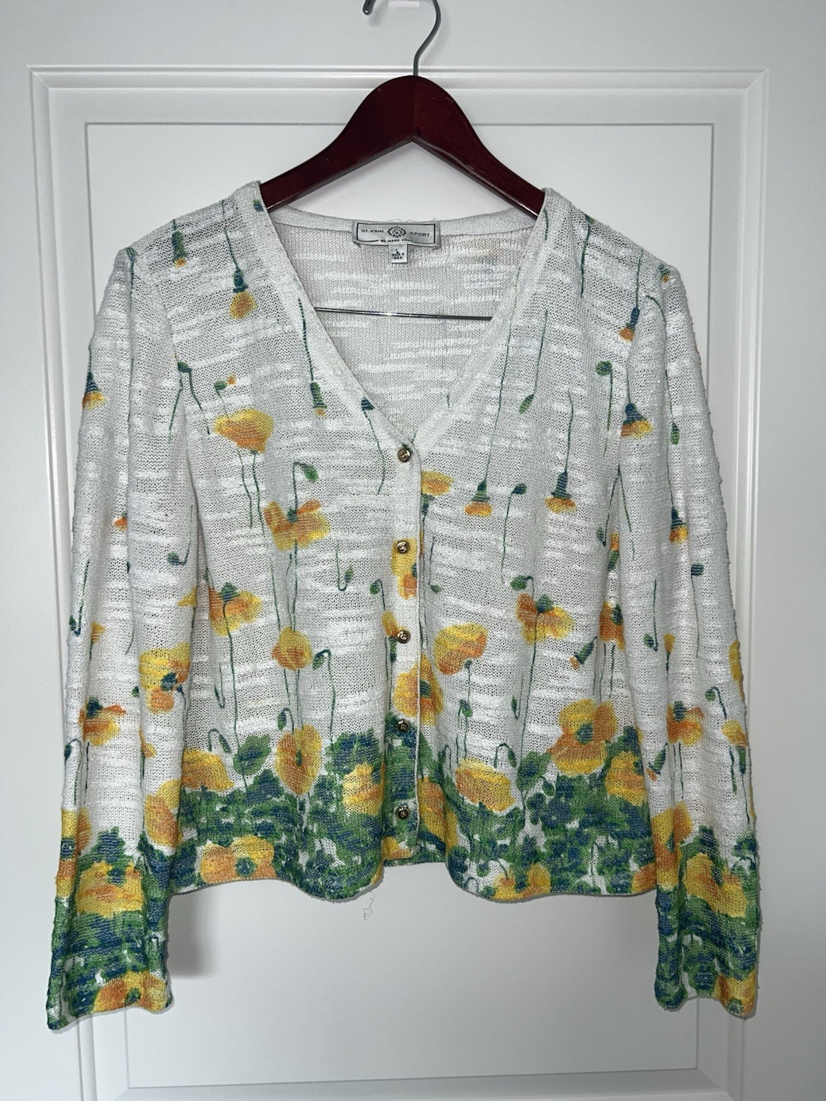 St. John Sport by Marie Gray Set Size Large. Lightweight knit top and cardigan