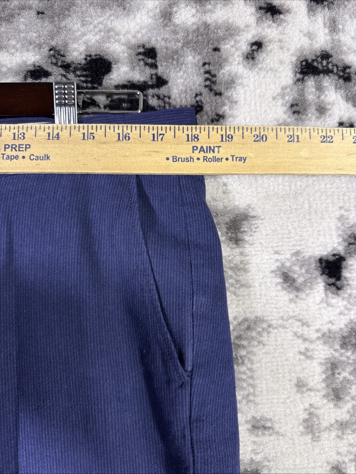 J Crew The Sutton Pants Mens Size 34×32 Navy Blue Pinstripe Linen Cotton