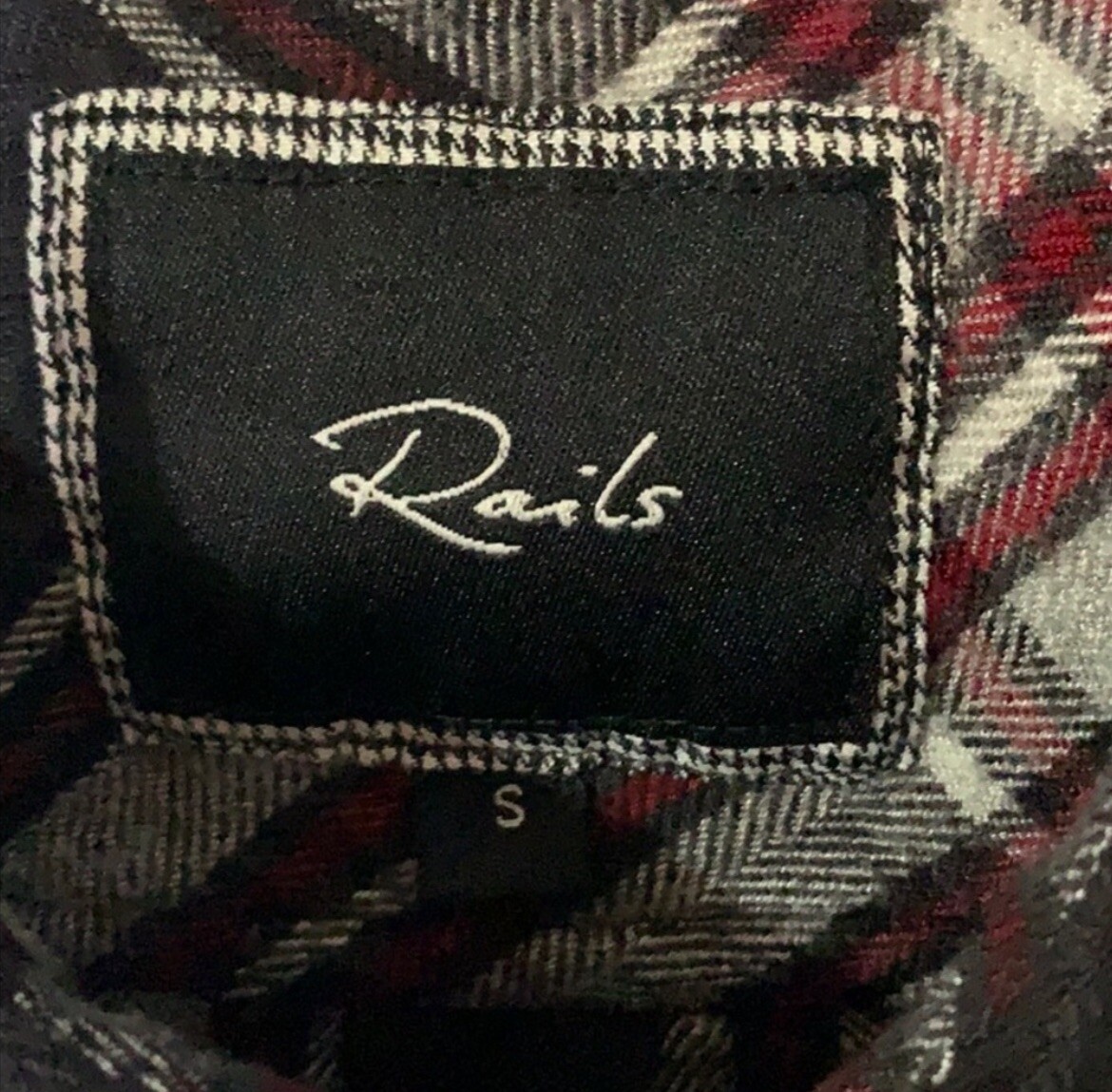 Rails Pink Plaid Shirt S Button-up Flannel 100% Rayon Long Sleeve Black/red