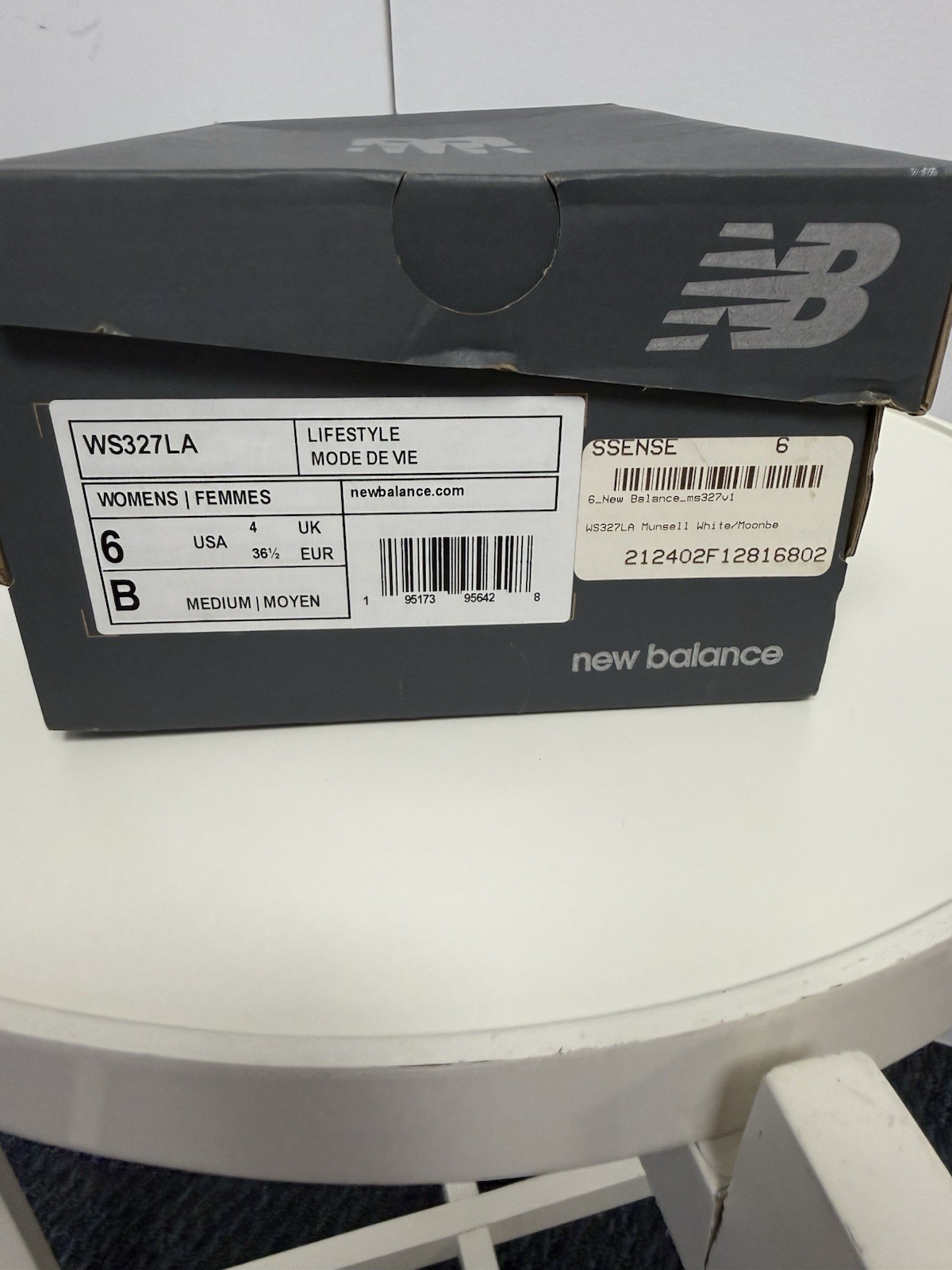 Size 6 – New Balance 327v1 White Moonbeam W