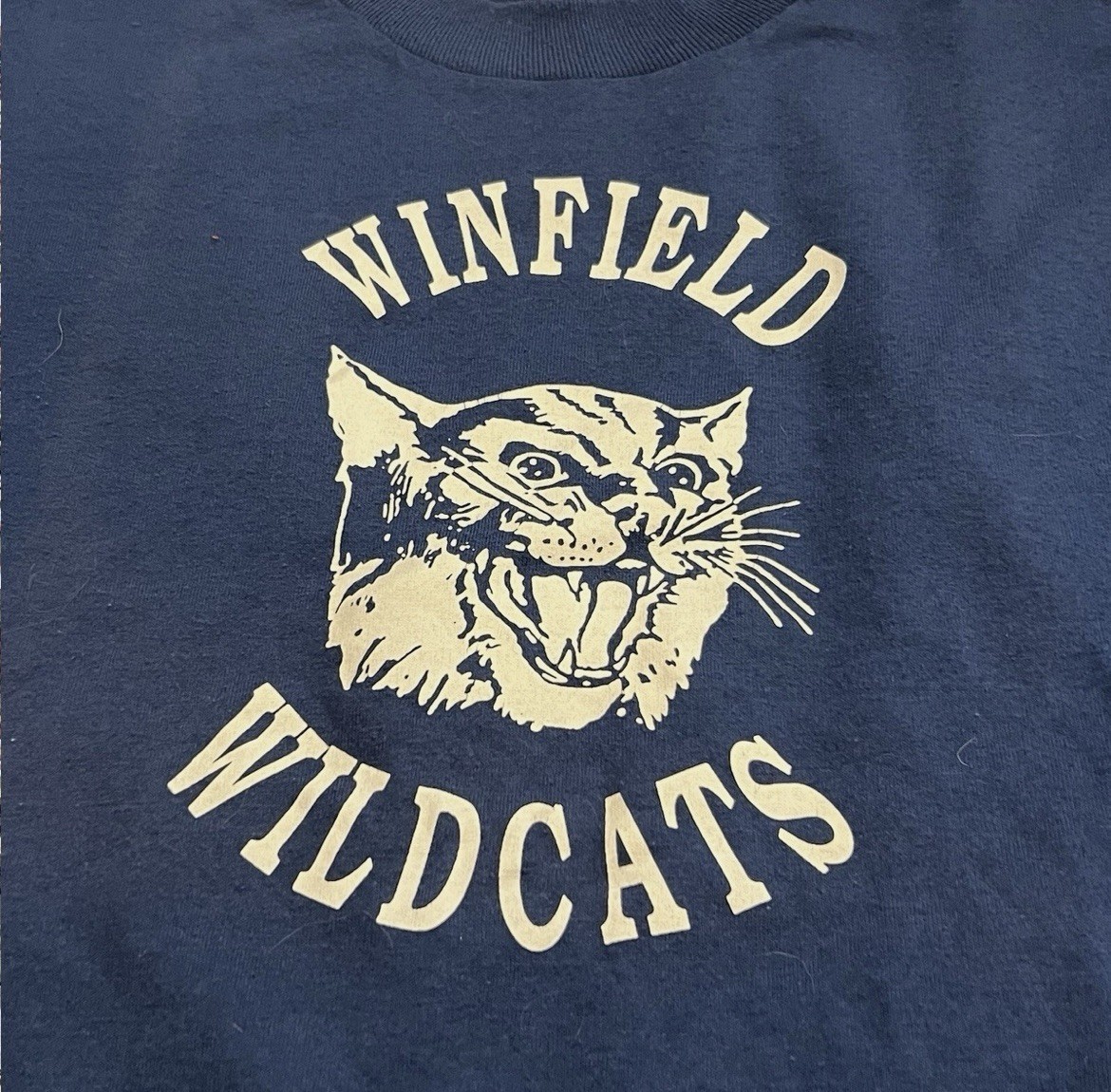 Vintage Single Stitch Winfield Wildcats T-Shirt Small Retro Sports