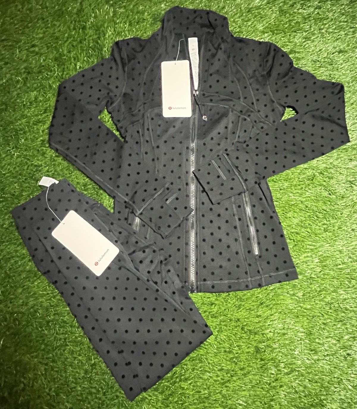 Lululemon Flocked Polka Dot Set SIZE: ( 4 ) Define Jacket + Align 25 in leggings