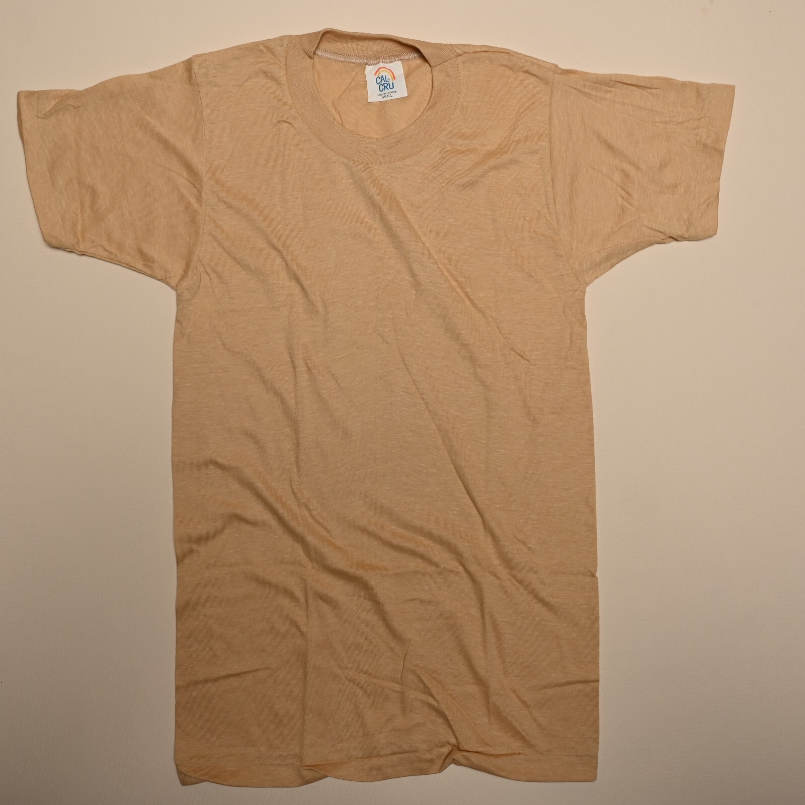 AUTHENTIC VINTAGE 80s Cal Cru Tan Basic Blank Short Sleeve T-Shirt S – 4835