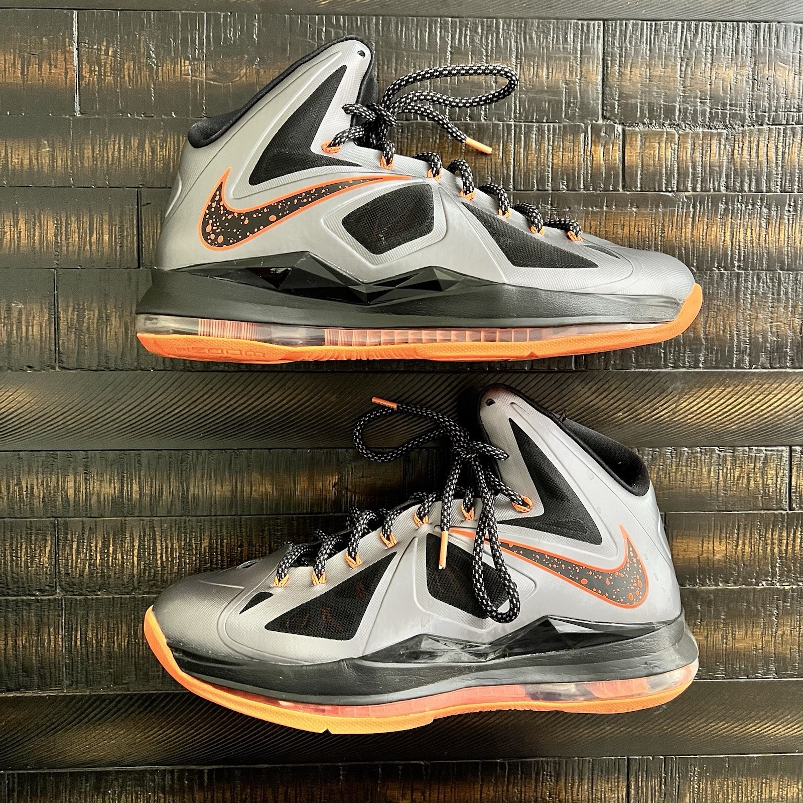 Size 10.5 – Nike LeBron 10 Lava – 541100-002 Pre Owned Excellent Condition🏀👟