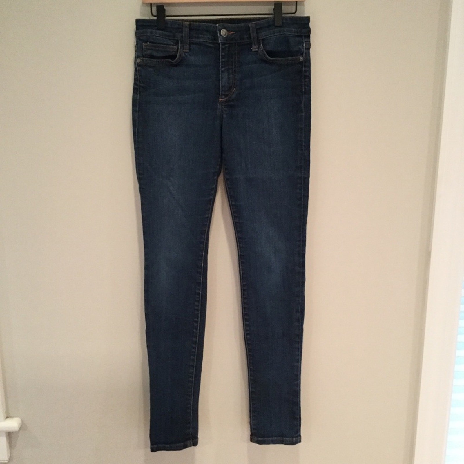 Joe’s Jeans Chelsea Ultra Slim Fit Yvonne Wash Jeans Size 28