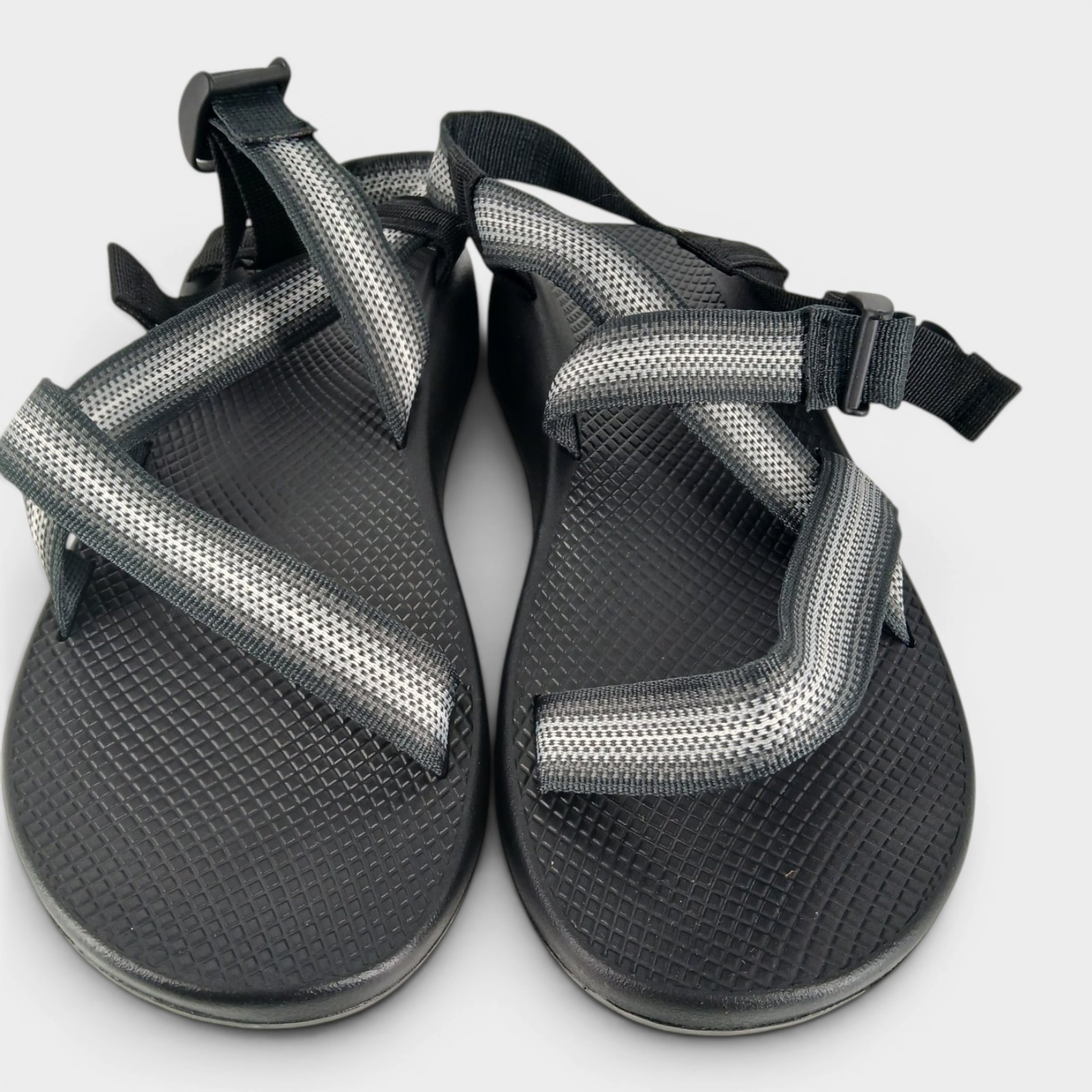 Chaco Men’s Classic Hiking Trail Sandals Size 12