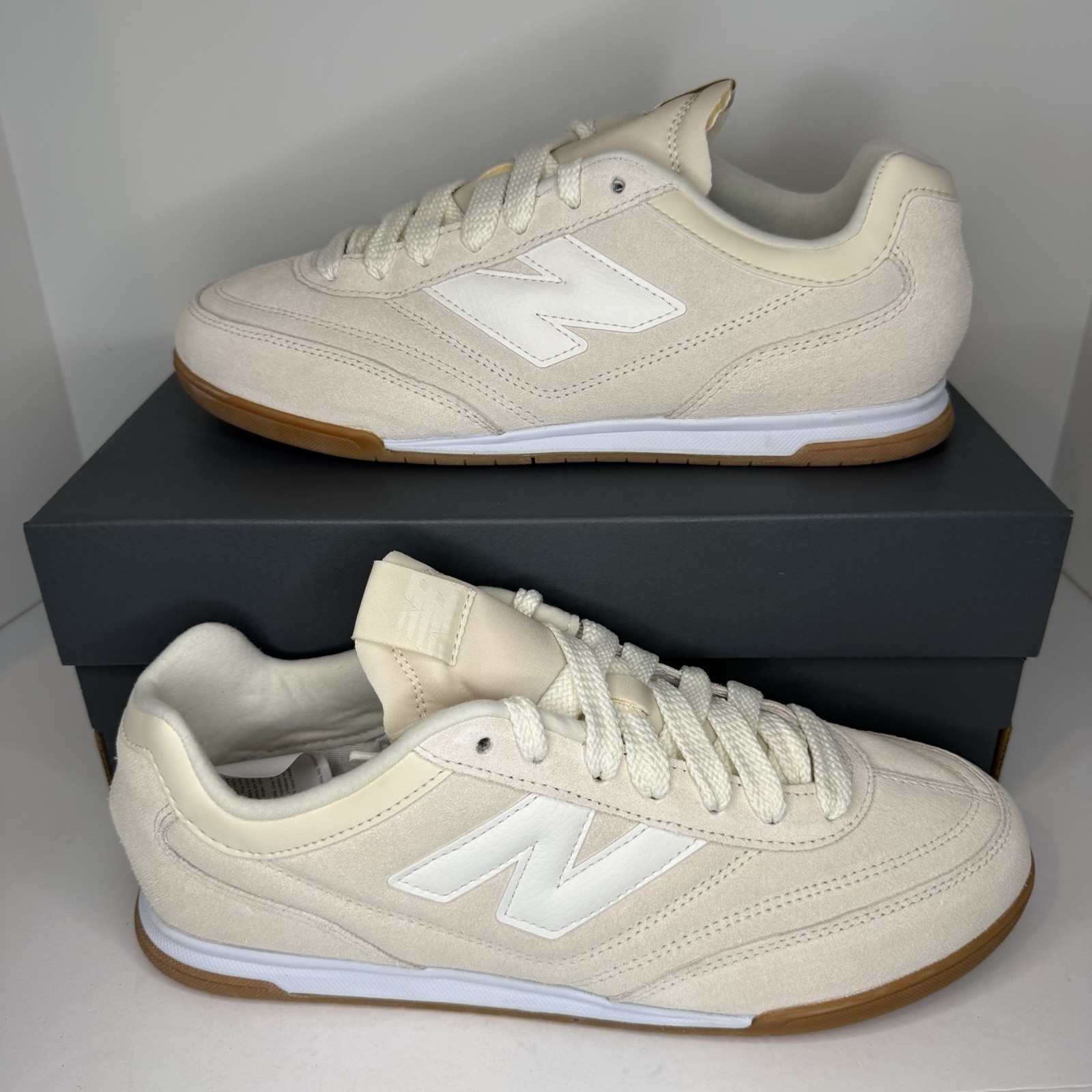 New Balance Men’s RC42 Size 10.5 Granite Grey Gum |URC42EB|