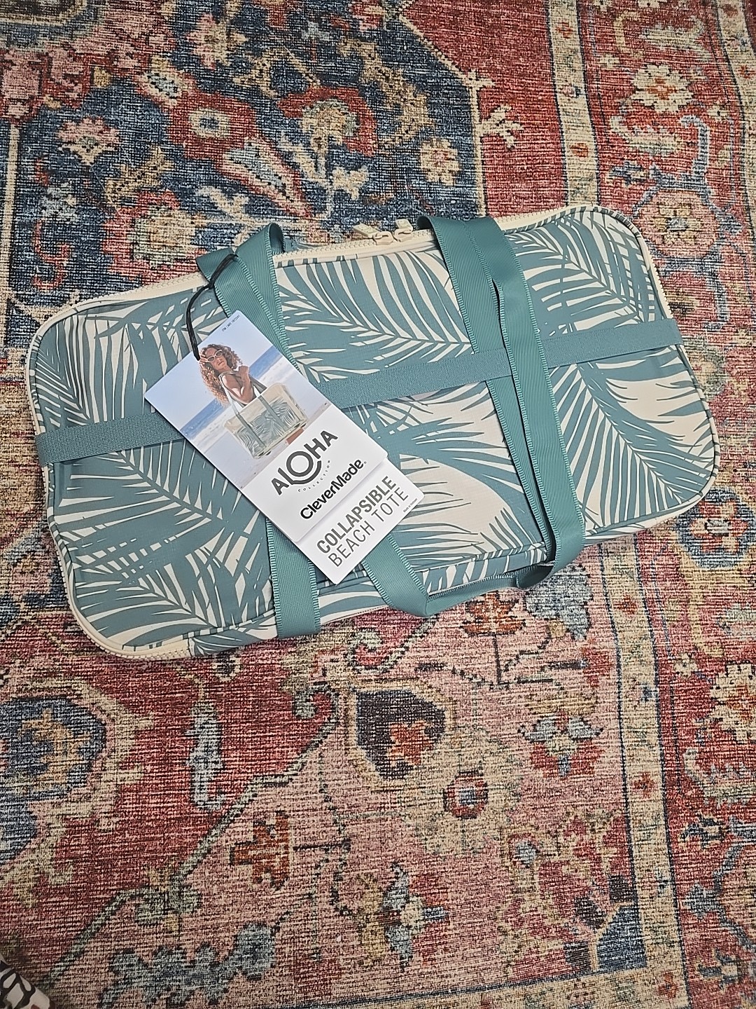 Aloha Collection Clevermade Collapsable Beach Tote Hawaii Floral Teal Tote NWT
