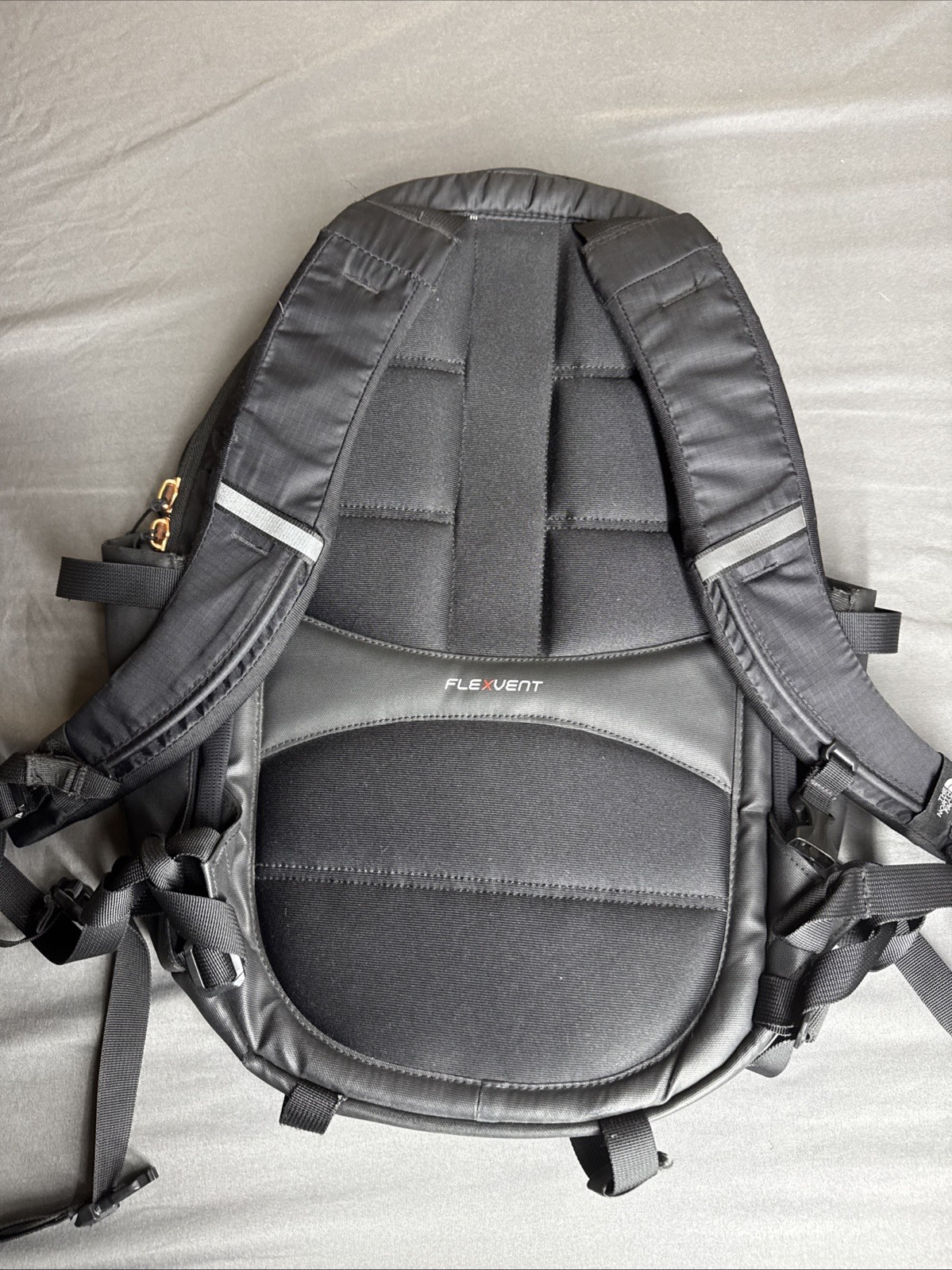 The North Face Women’s Recon Luxe Backpack, TNF Black/Burnt Coral, OS – USED