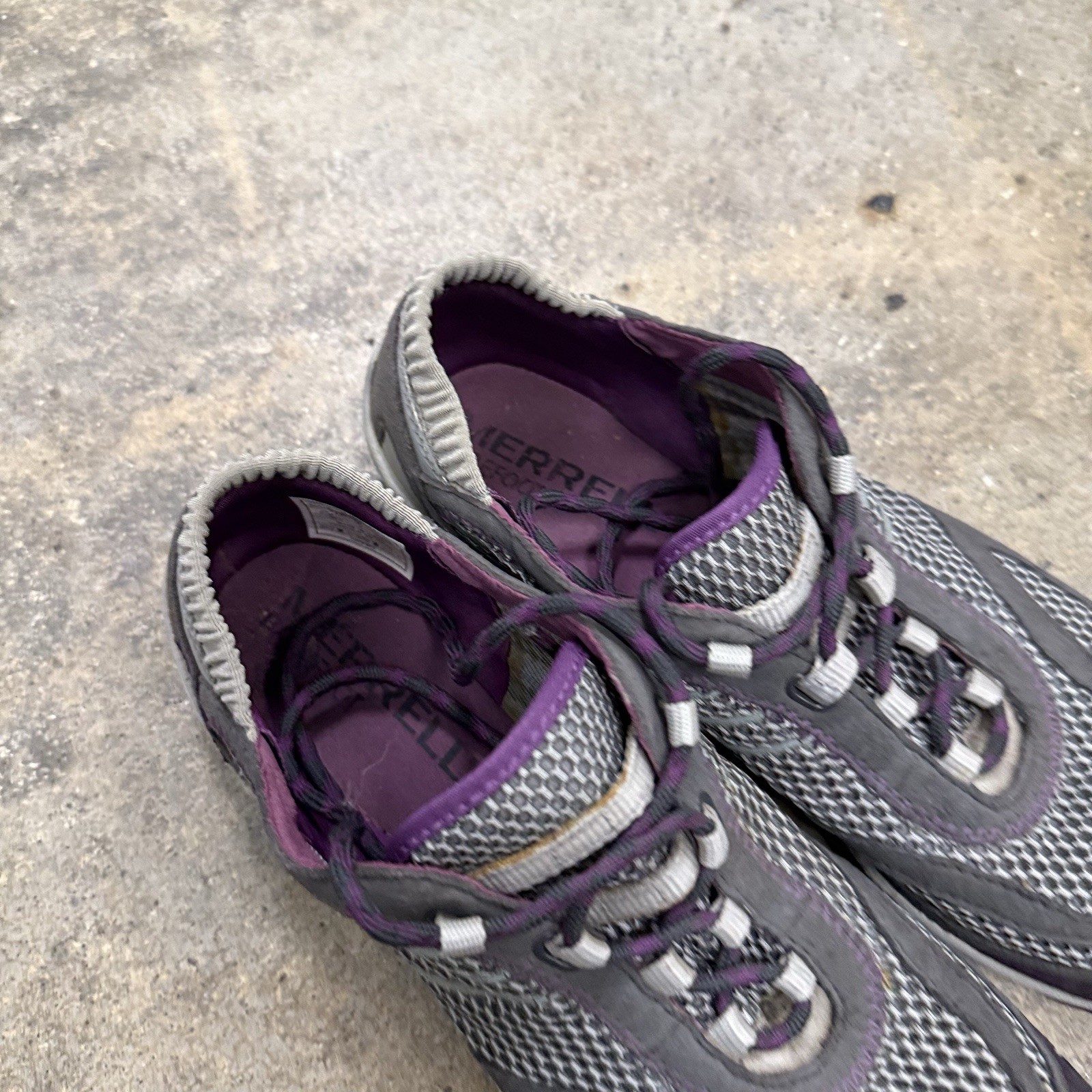 Merrell Pace Glove Dark Shadow Outdoor Hiking Shoe Womens 7.5 J68376 Gray Purple