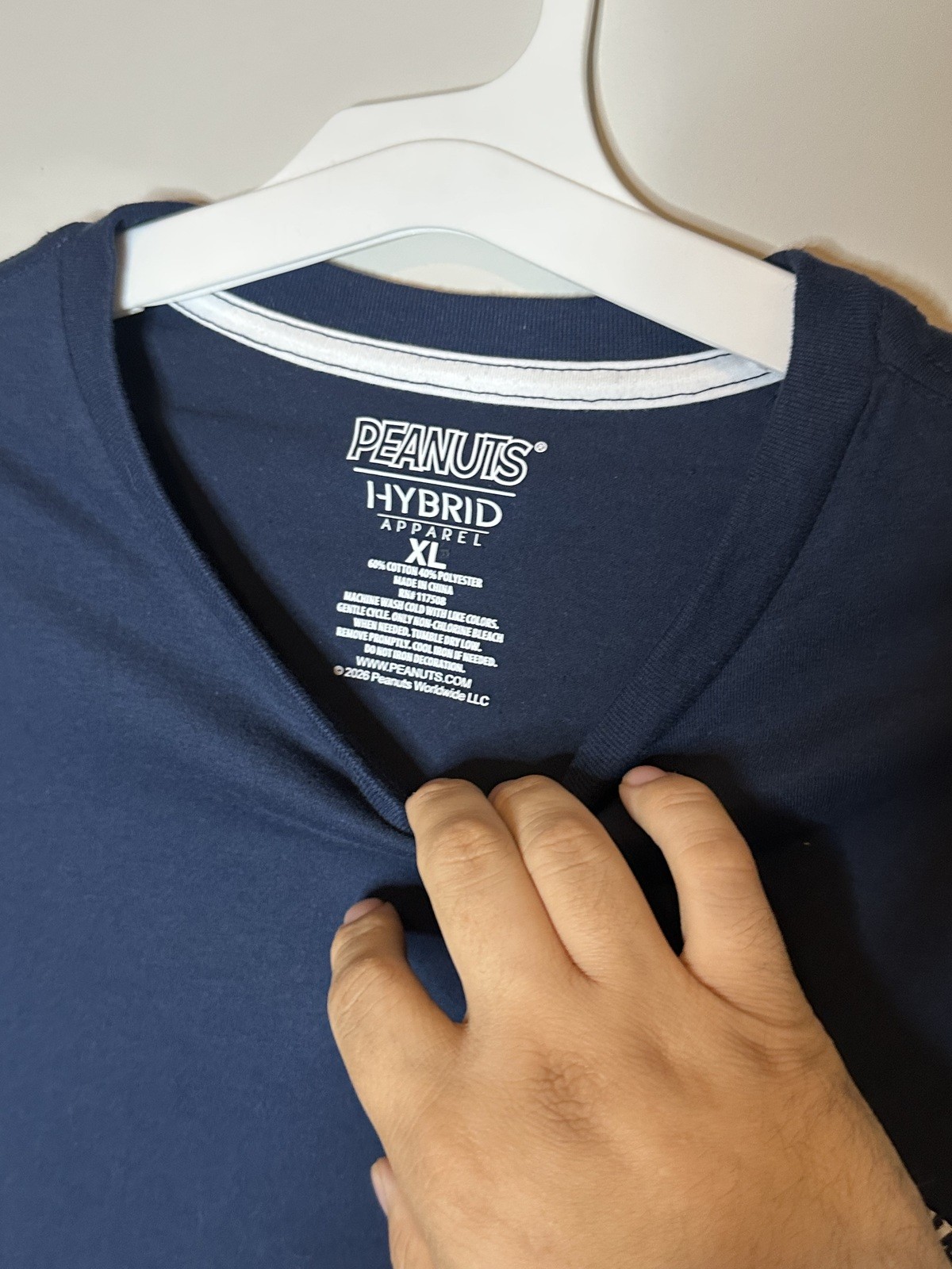 Peanuts Hybrid Apparel Open Water Crew Graphic T-Shirt XL Navy Blue
