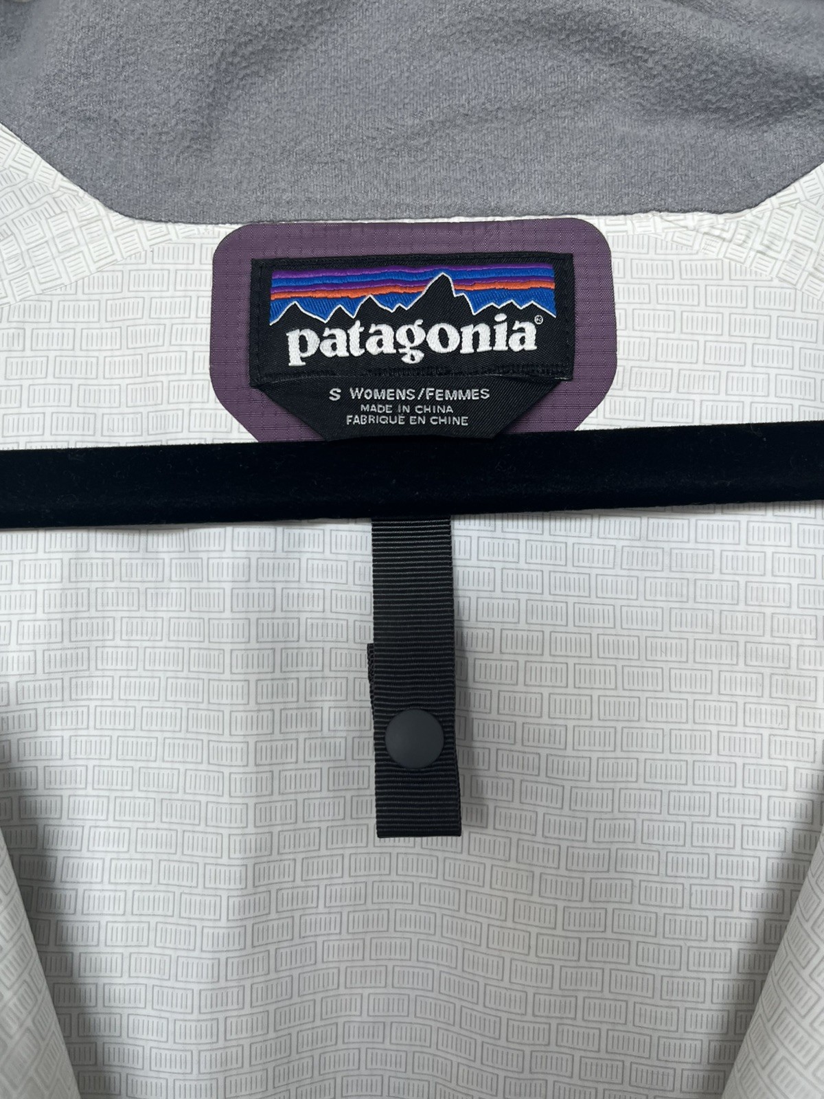 Patagonia Torrentshell Purple 3L Waterproof H2NO Rain Jacket Womens Small