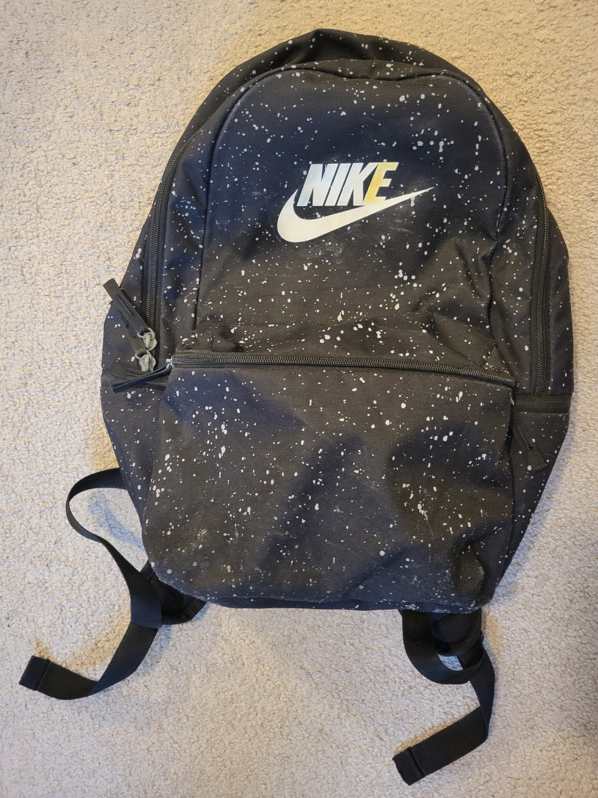 Nike Black and white spotted Backpack fair Condition zippers work well school