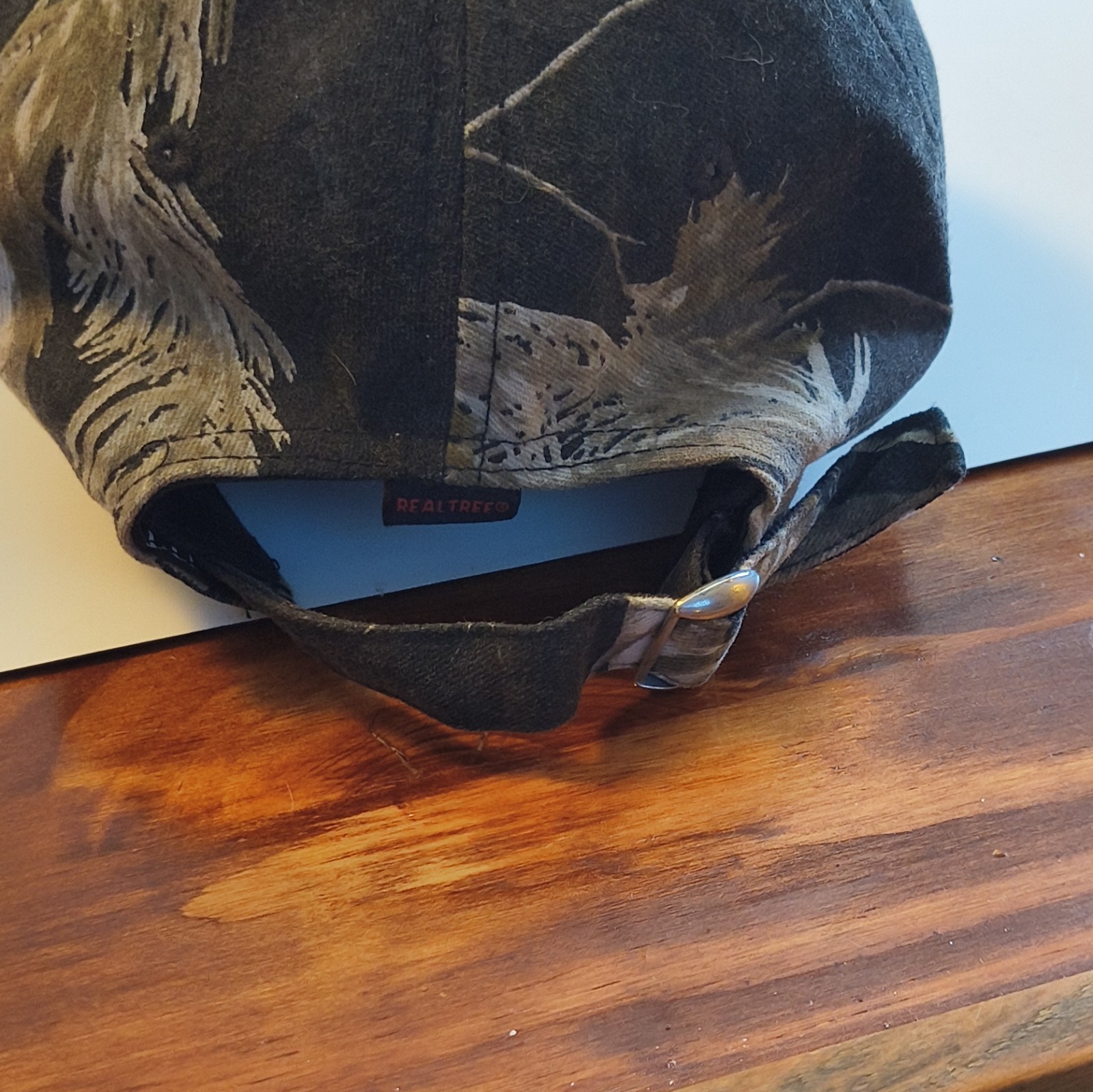 Calcutta Men’s Adjustable Baseball Cap Black Camouflage Skull & Crossbones OS