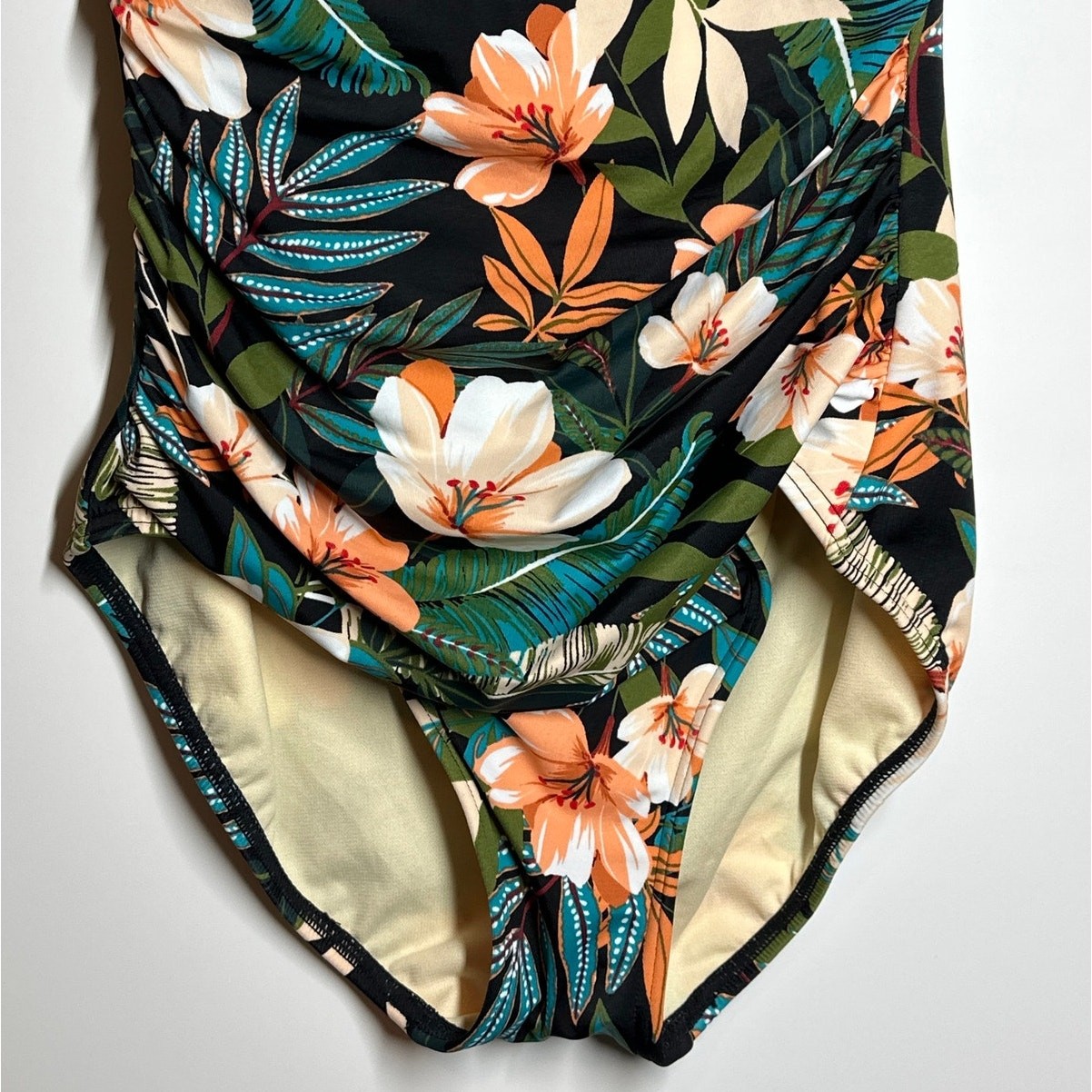 Dreamsuit by Miracle Brands Floral Halter One Piece Swimsuit Tummy Control Sz 8