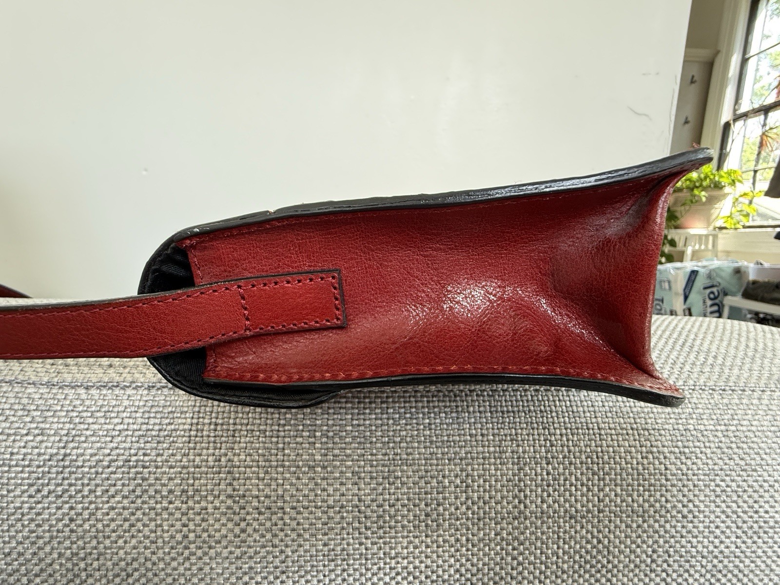 FOSSIL Red Leather Shoulder Purse Handbag 9×6 Inches