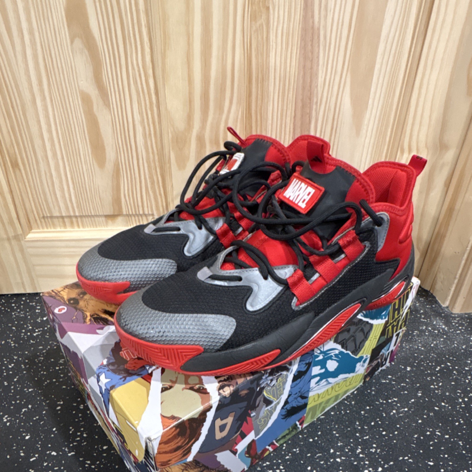 SIZE 11.5 – Adidas Marvel Ant-Man BYW Select Boost – Black Red Gray – With Box