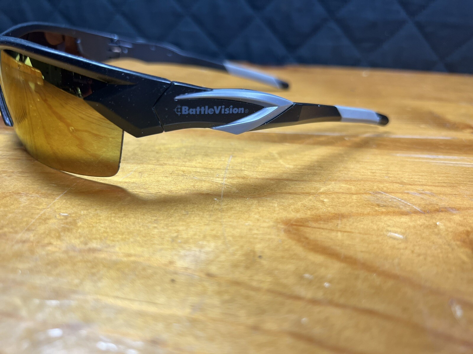Battle Vision Z22-4422 Wrap Sunglasses Black Polarized Used