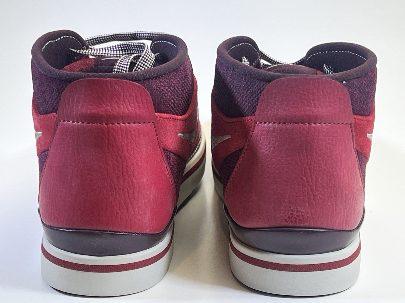 Nike 6.0 Brazen Team Red Light Bone Men’s Size 8.5 Mid Skate Shoes 407715-600