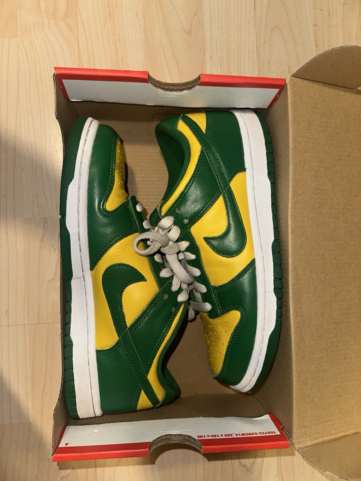 Nike Men’s Low Top Athletic Sneakers Green/Yellow Colorblock Leather Lace Up