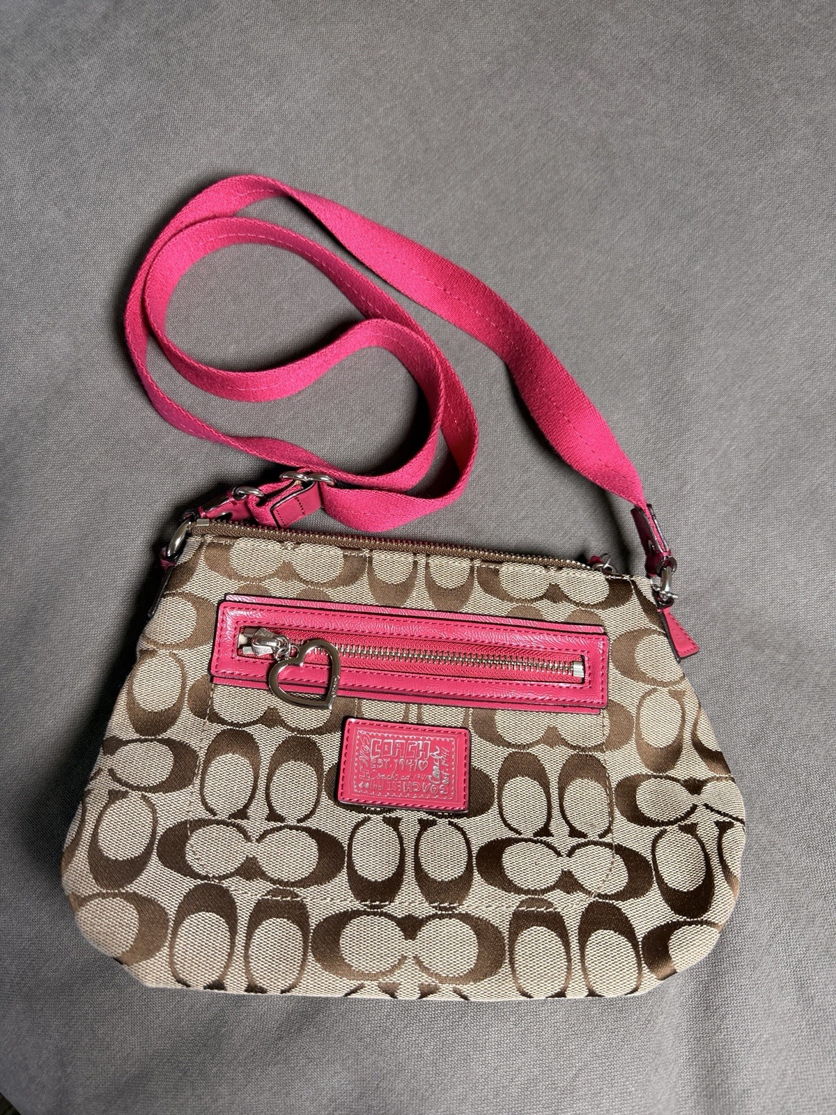 Coach Signature Logo Crossbody Bag Zip Closure Pink Strap Silver Hardware Charm