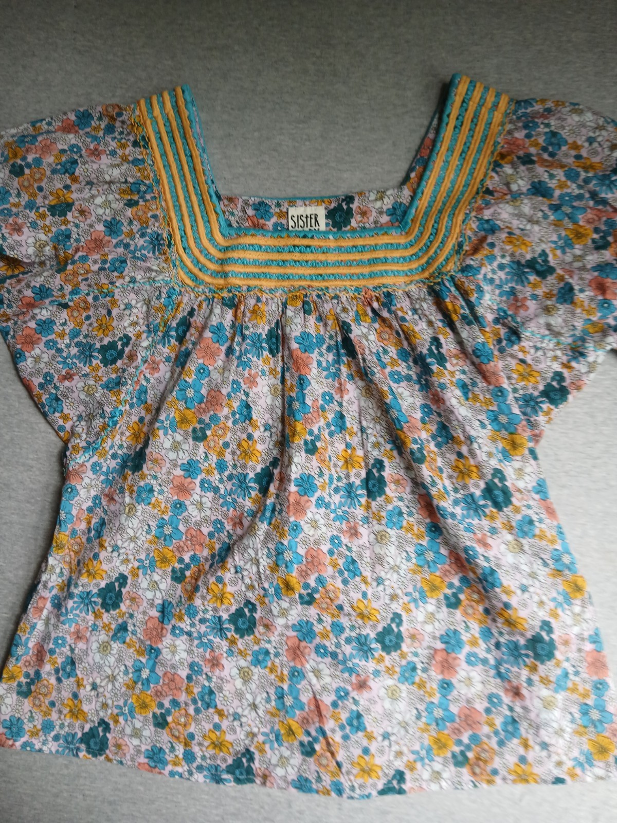 Sister Mary Top Medium Embroidered Floral Cottage Hippie Peasant Boho Bohemian