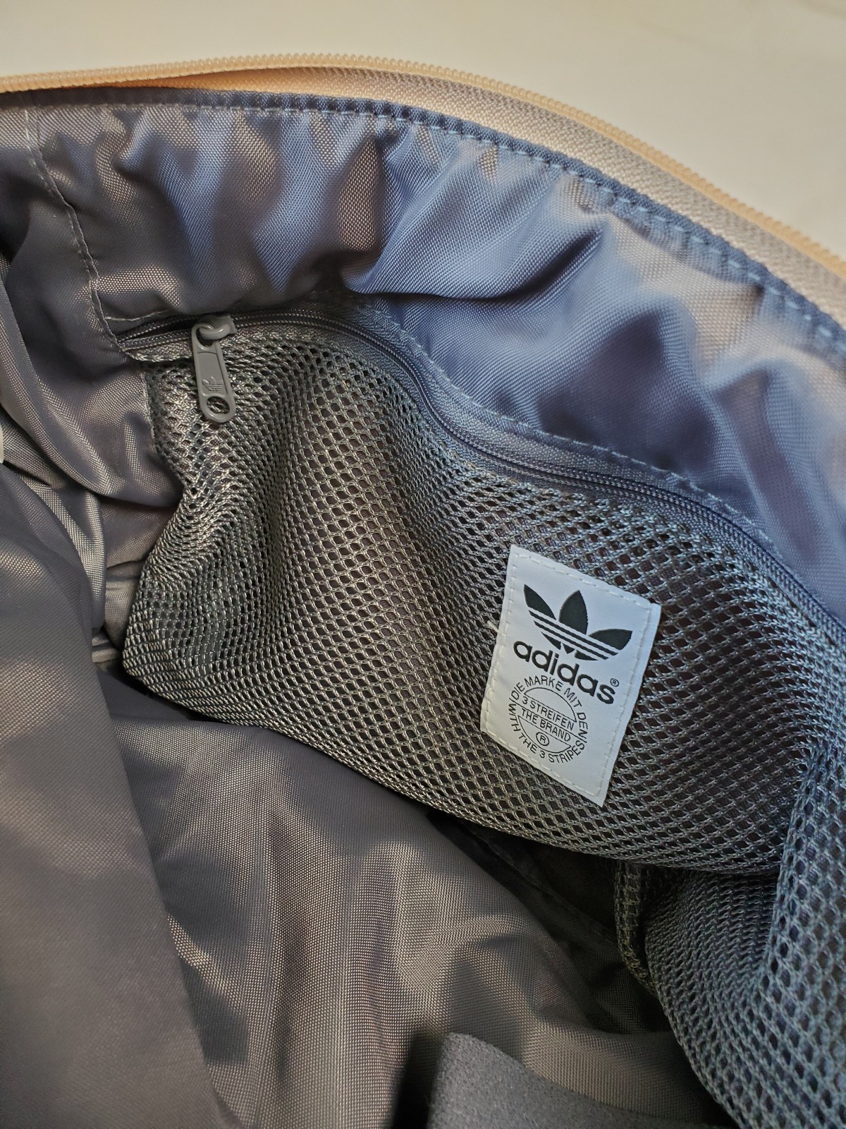 Adidas Stylish Sport Shopper Tote Puffer Travel Gym Bag Tan Beige Zip Top Purse